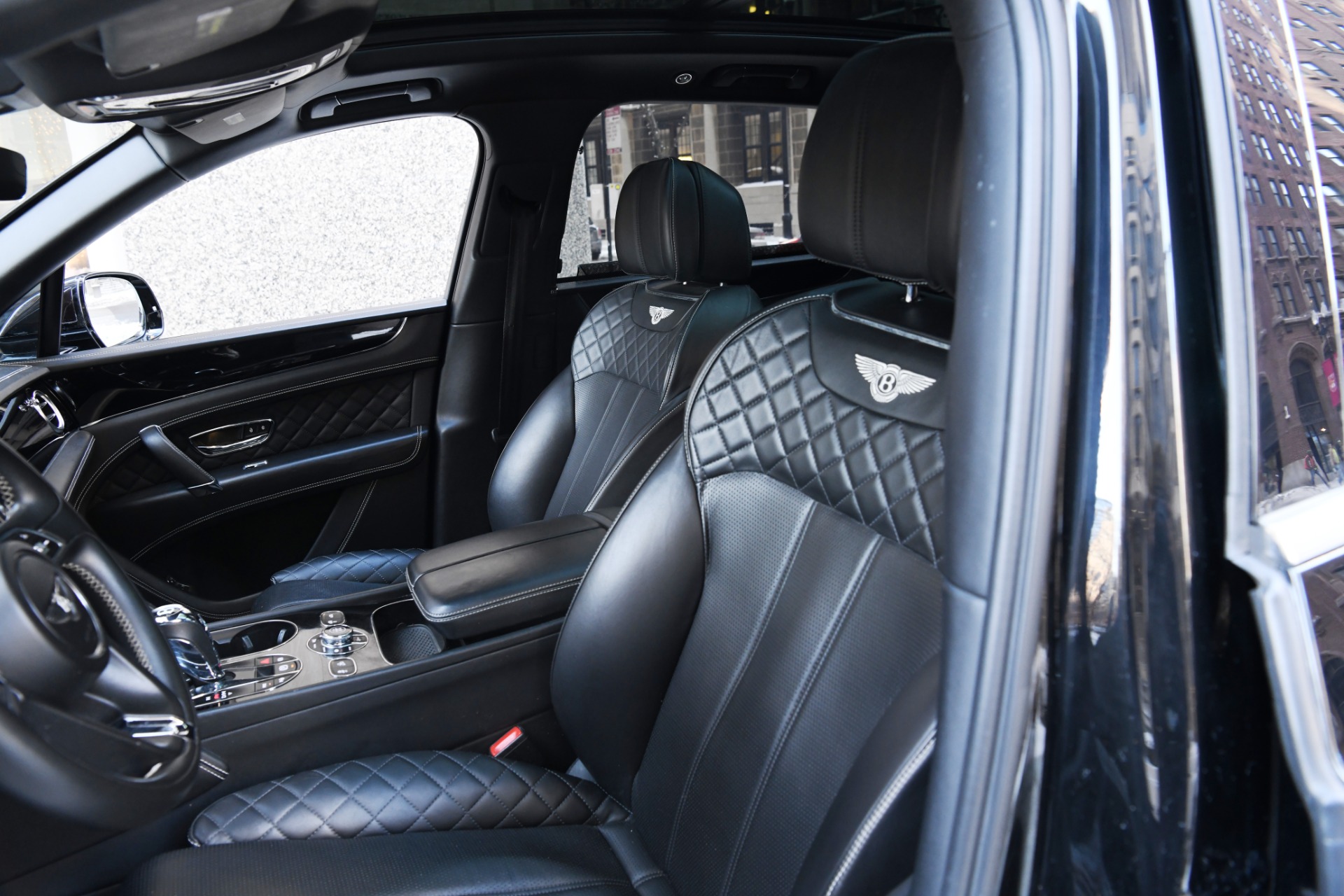 2017 BENTLEY BENTAYGA, 9/18