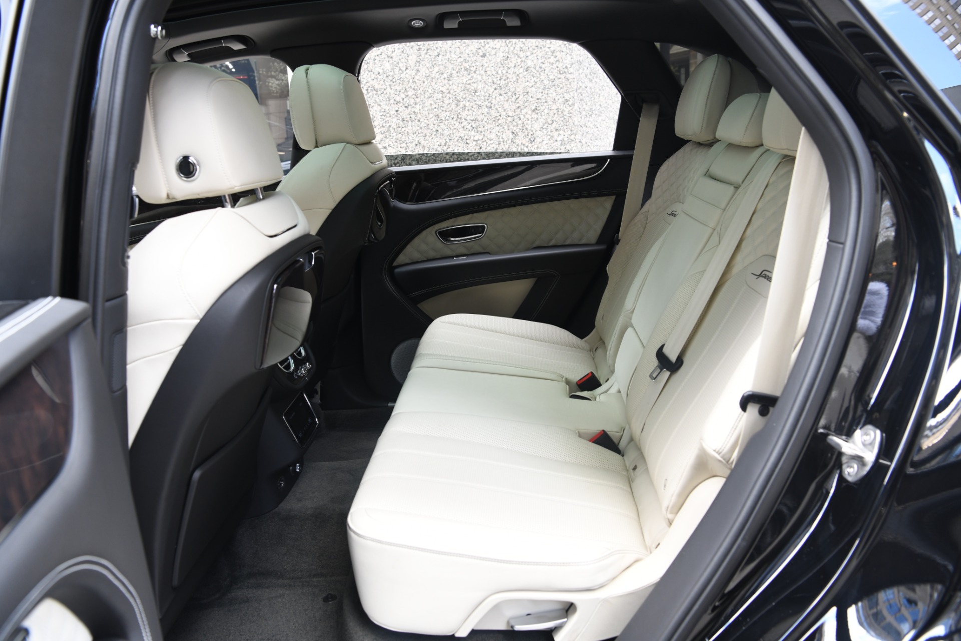 2021 BENTLEY BENTAYGA SPEED, 9/19