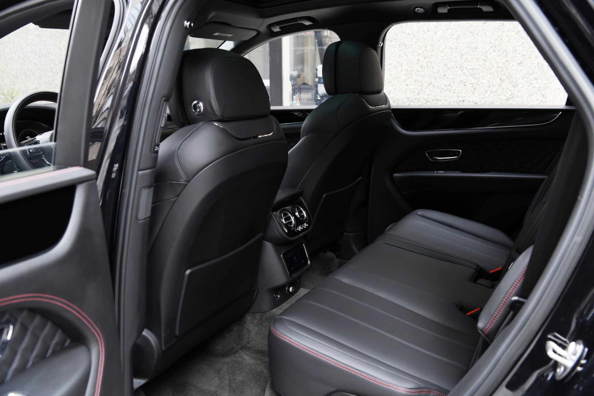 2021 BENTLEY BENTAYGA, 10/20