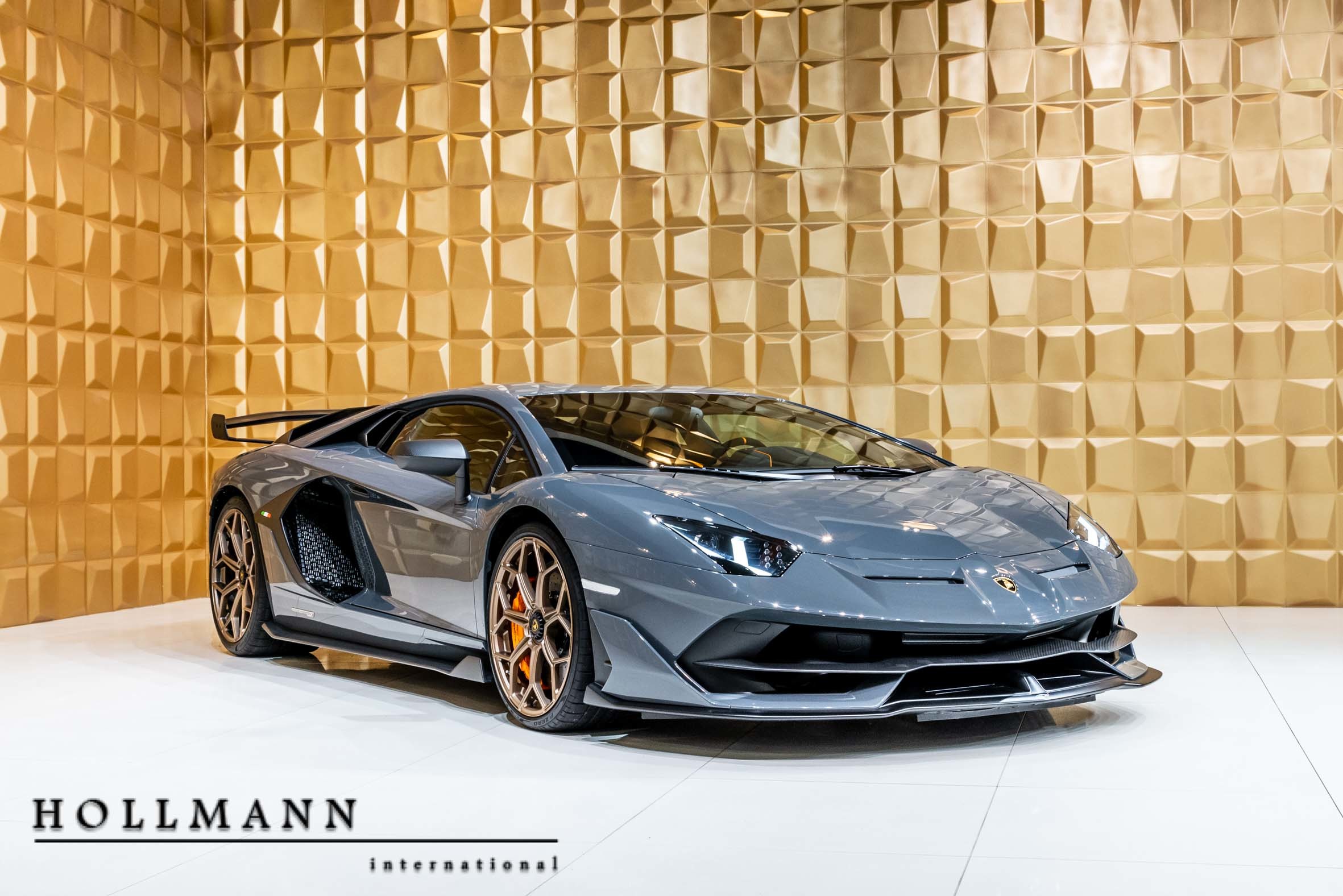 2019 Lamborghini Aventador SVJ, 10/20