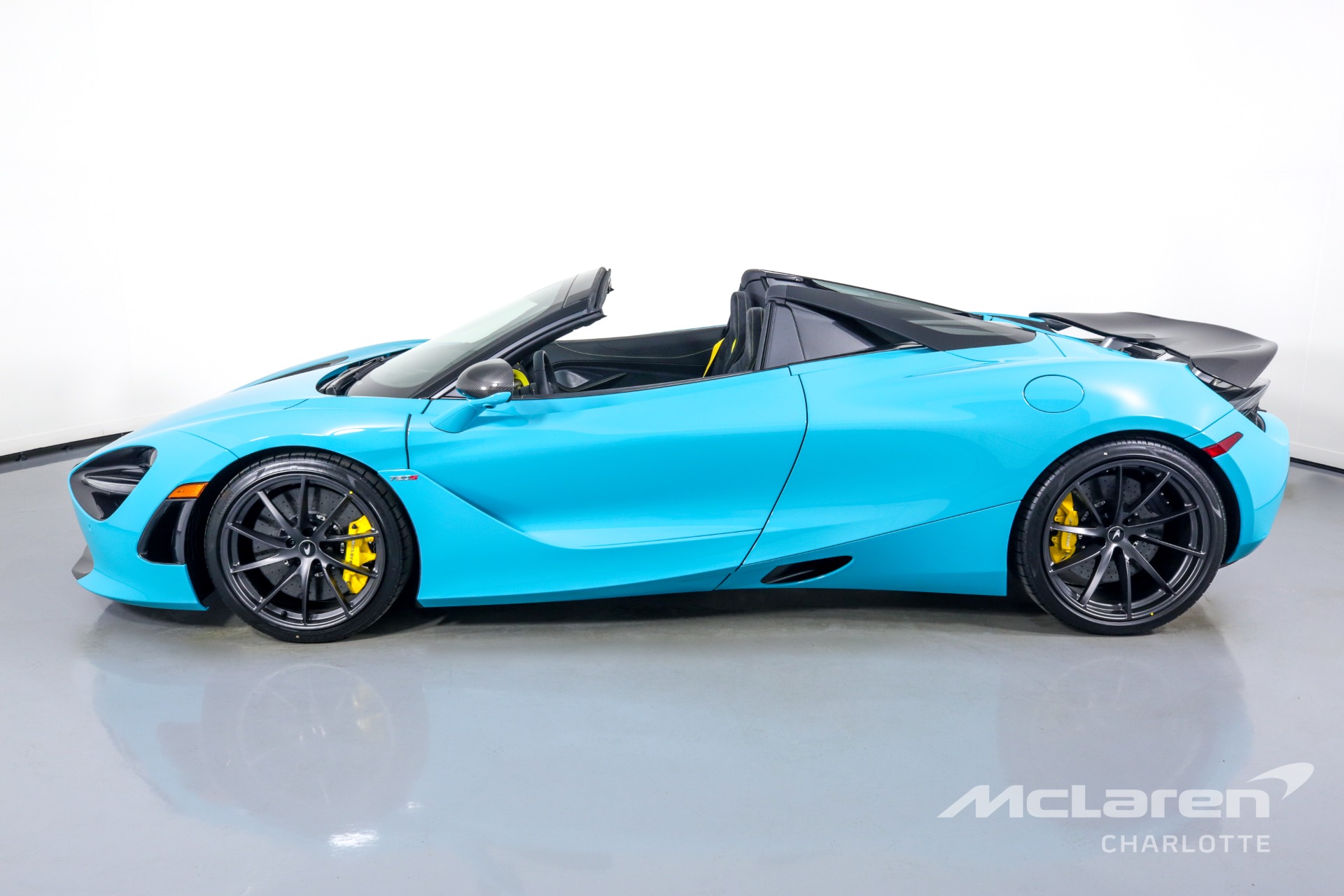 2022 MCLAREN 720S SPIDER, 7/20