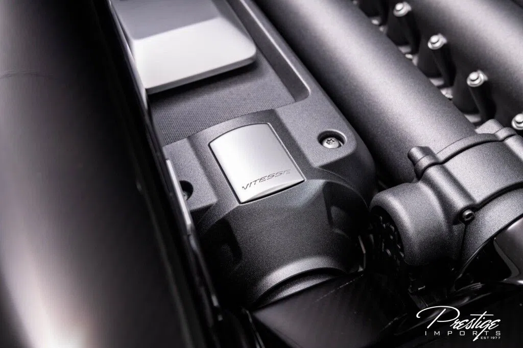 2014 Bugatti Veyron interior, center console