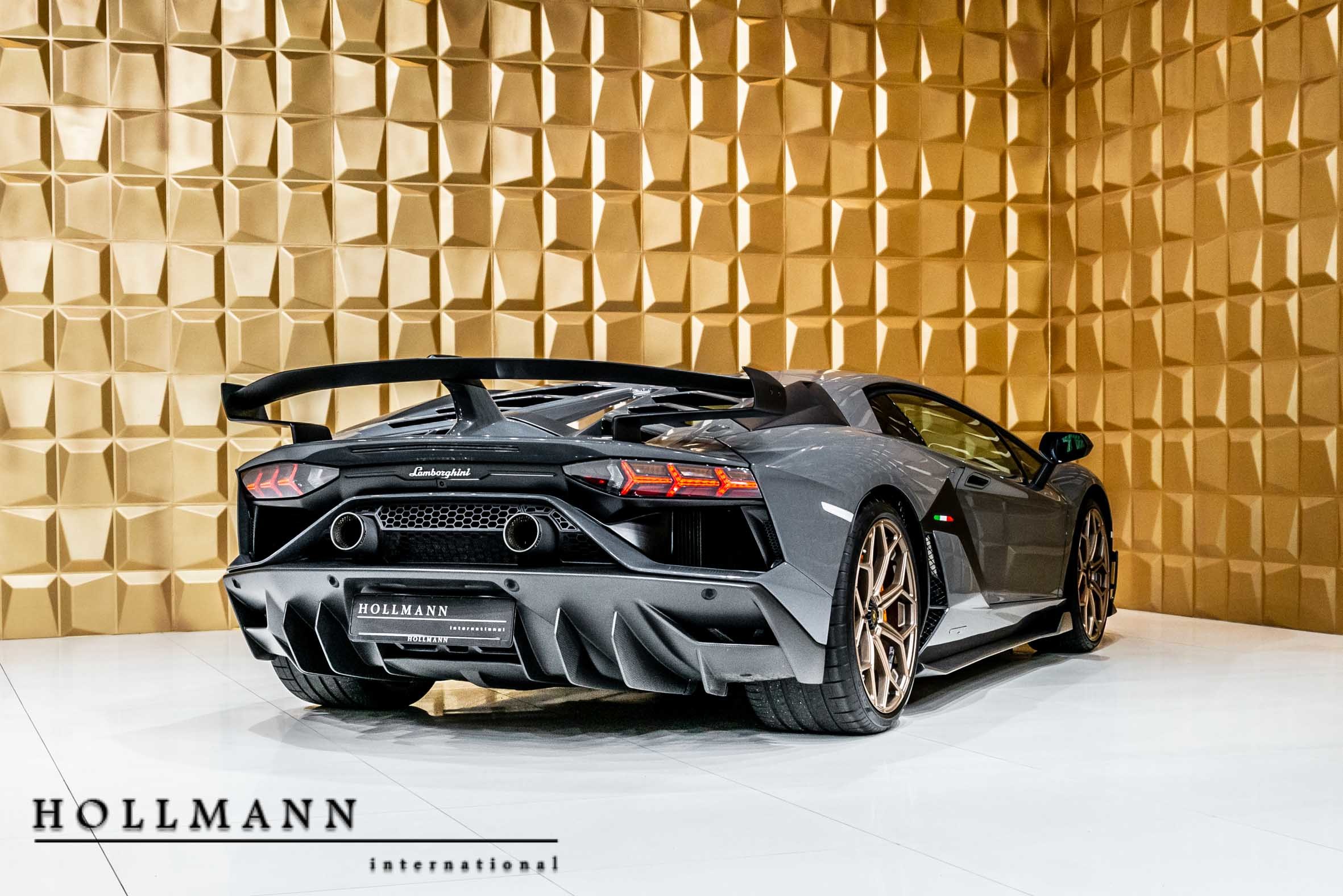 2019 Lamborghini Aventador SVJ, 18/20