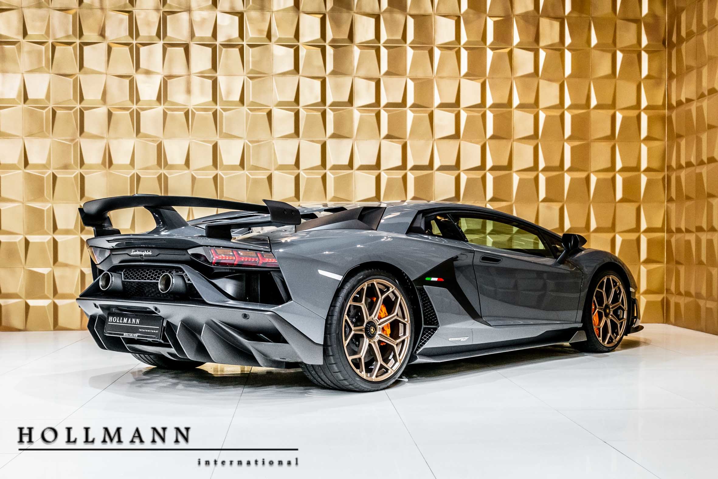 2019 Lamborghini Aventador SVJ, 19/20