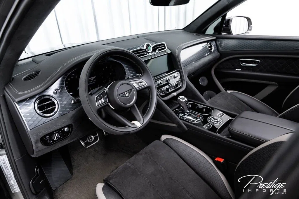2021 Bentley Bentayga Speed interior, dashboard