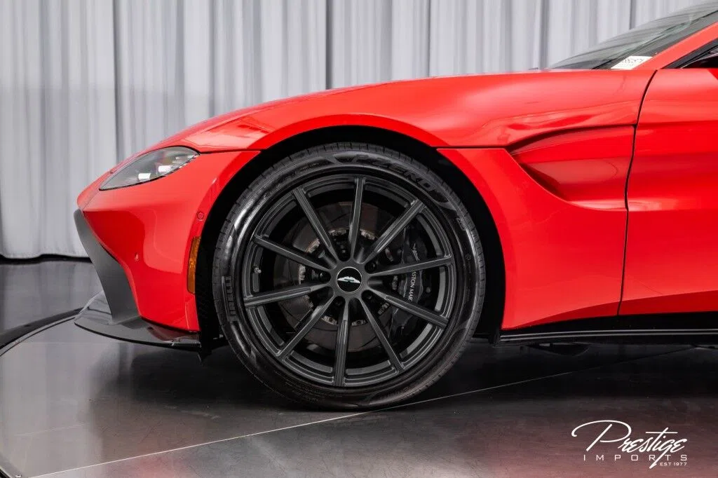 2019 Aston Martin Vantage for sale, exterior, Red