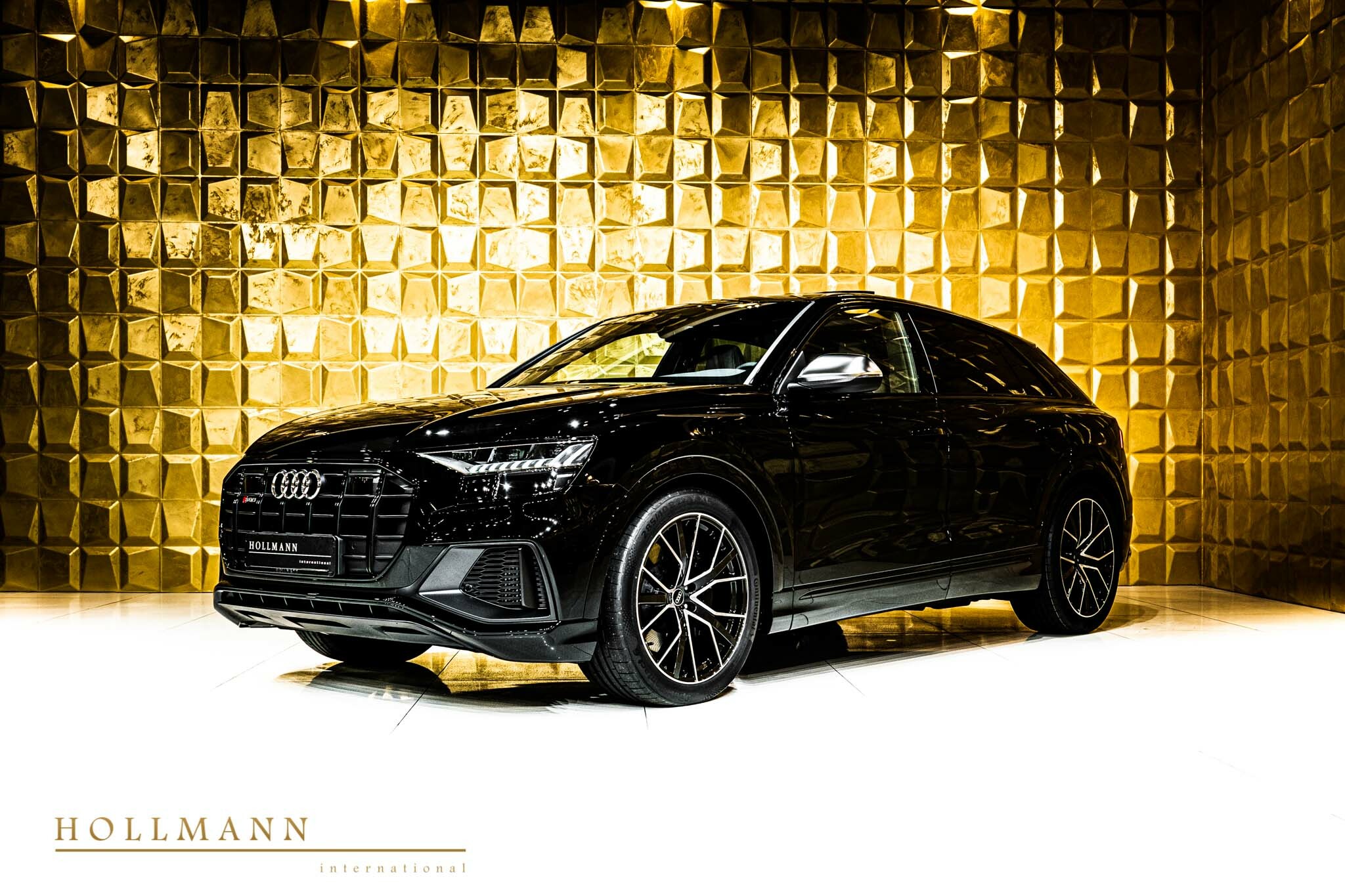 Audi SQ8, 3/16