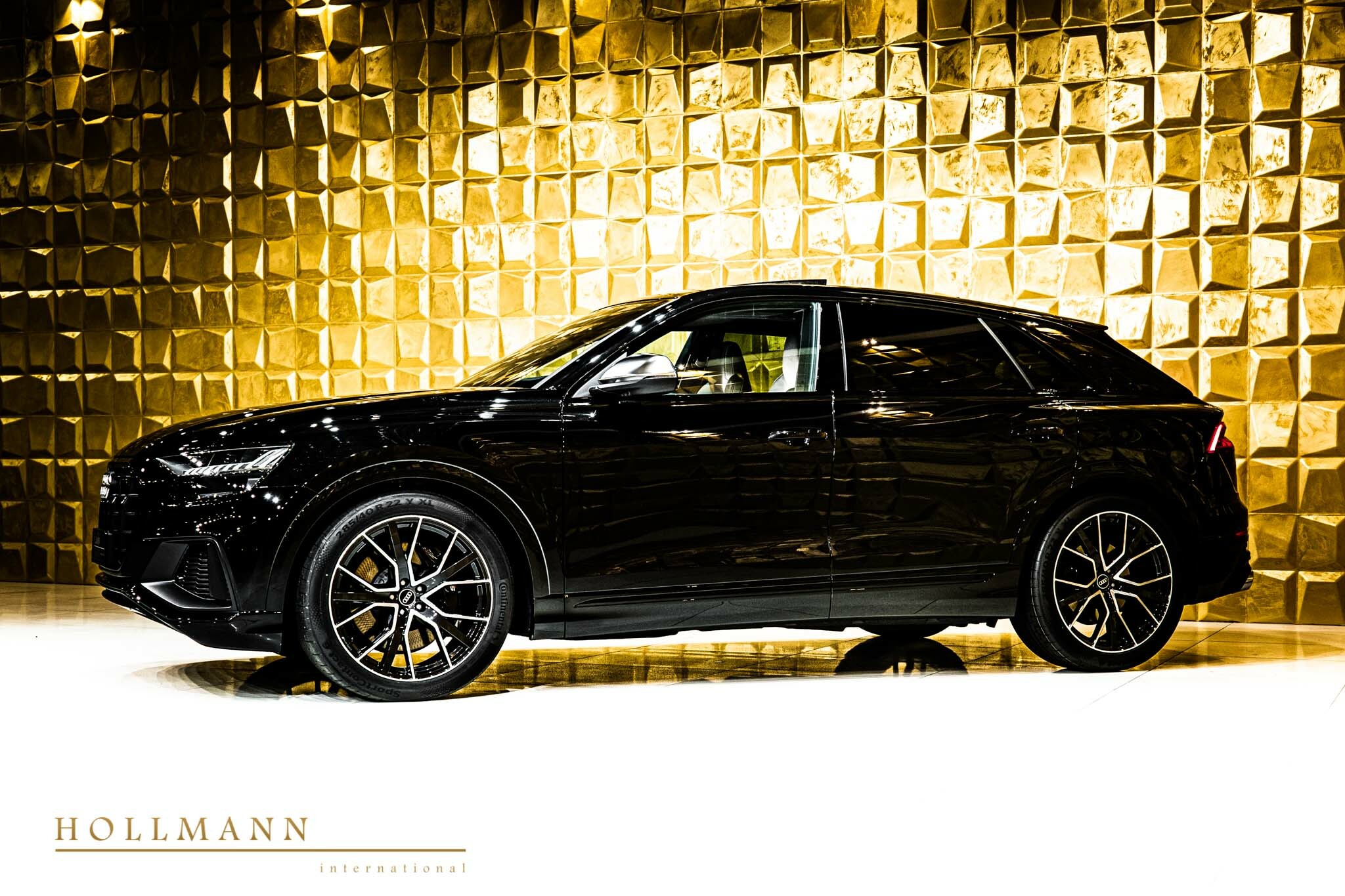 Audi SQ8, 4/16