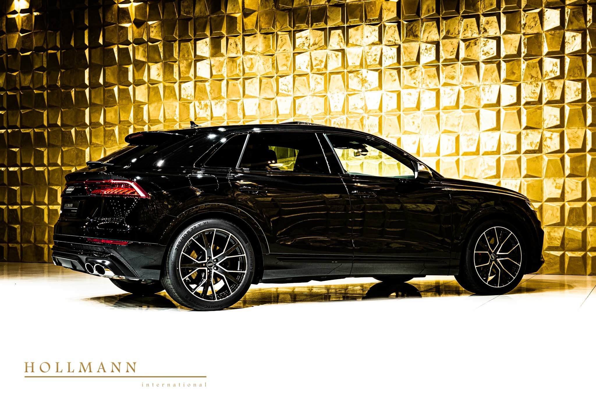 Audi SQ8, 7/16