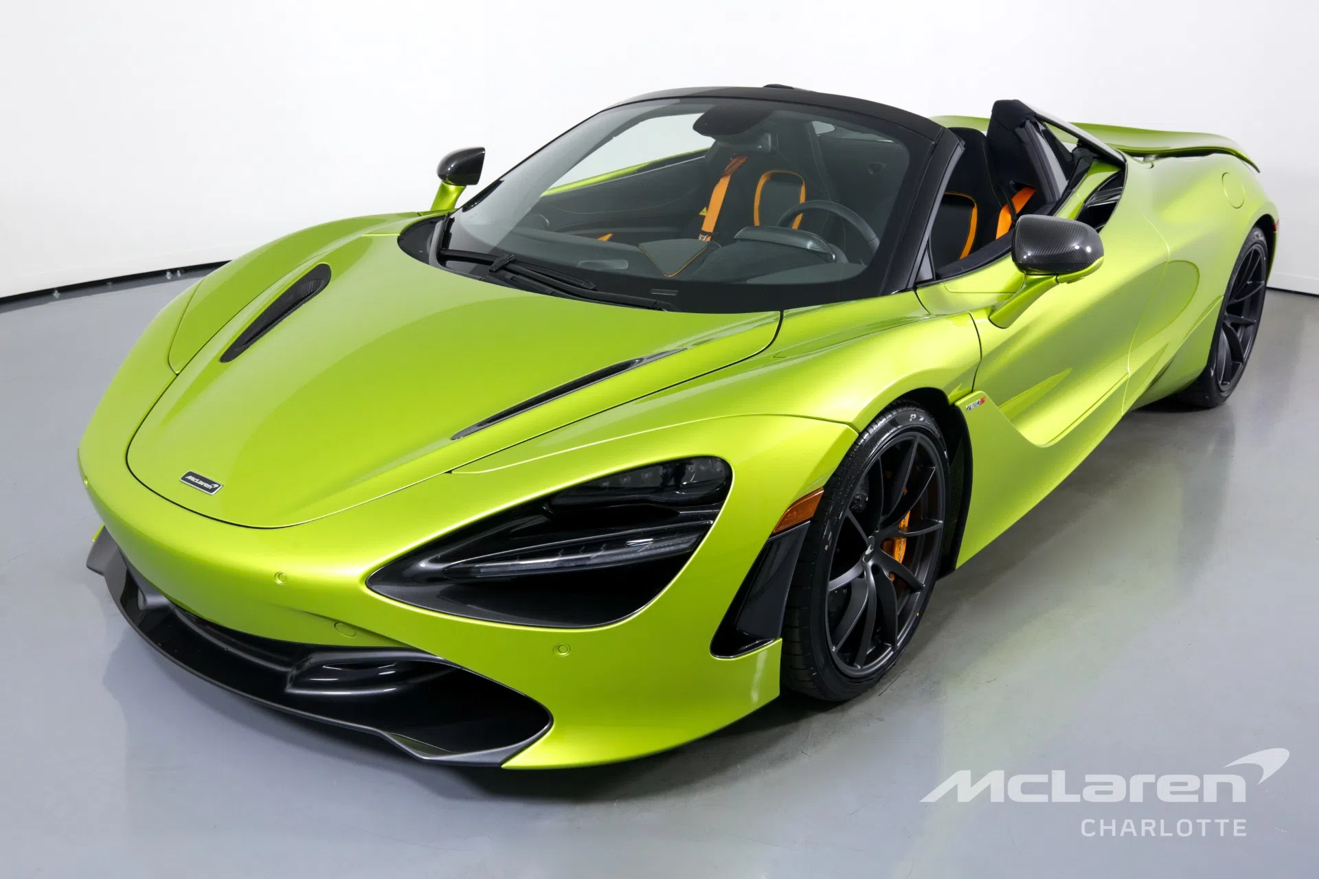 2022 McLaren 720S Spider Performance for sale, front three-quarter view, Elite Flux Green