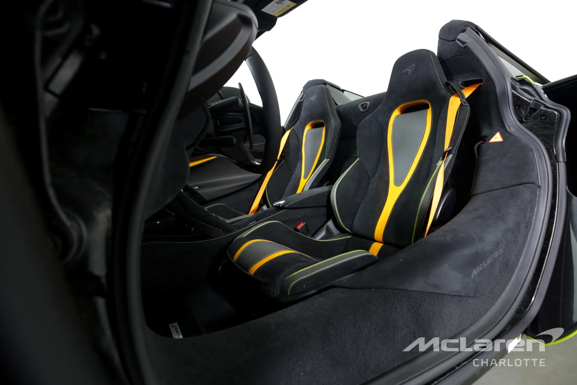 2022 McLaren 720S Spider Performance interior, seats