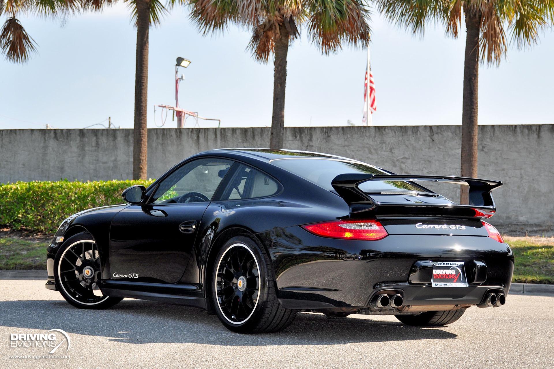 2011 PORSCHE 911 CARRERA GTS, 2/16