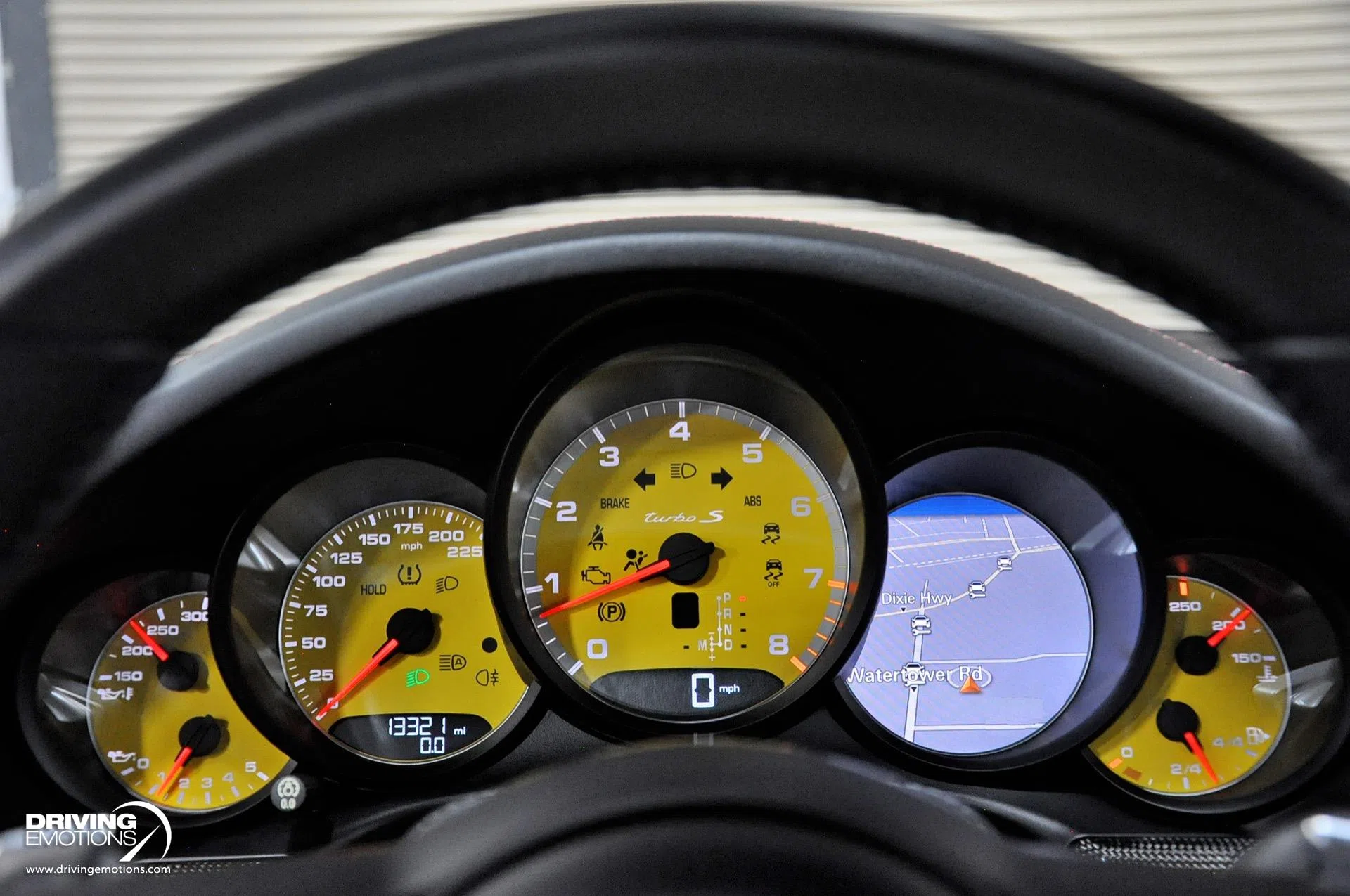 2017 Porsche 911 Turbo S interior, BLACK/BORDEAUX RED, Leather