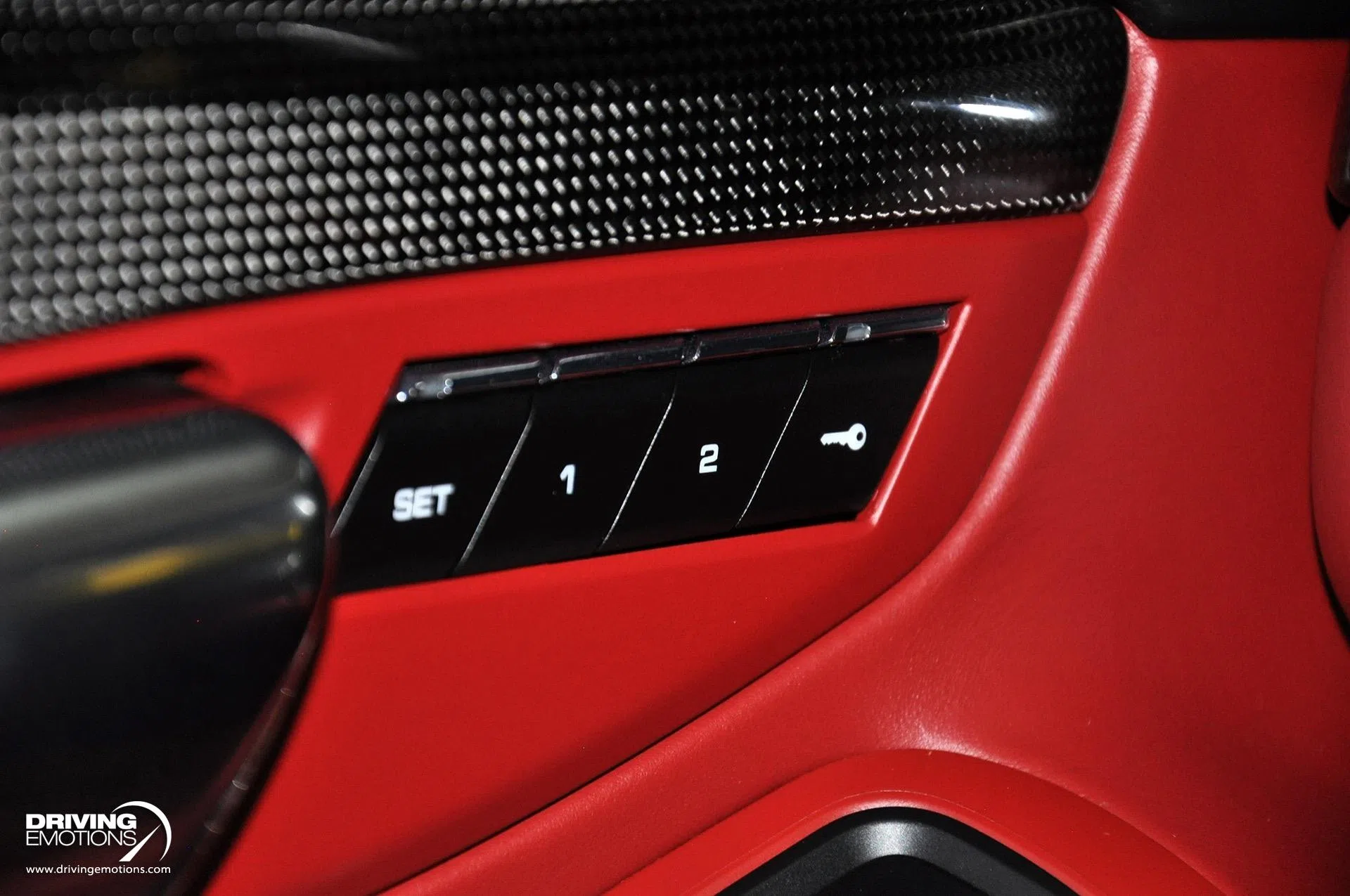 2017 Porsche 911 Turbo S interior, center console, BLACK/BORDEAUX RED, Leather
