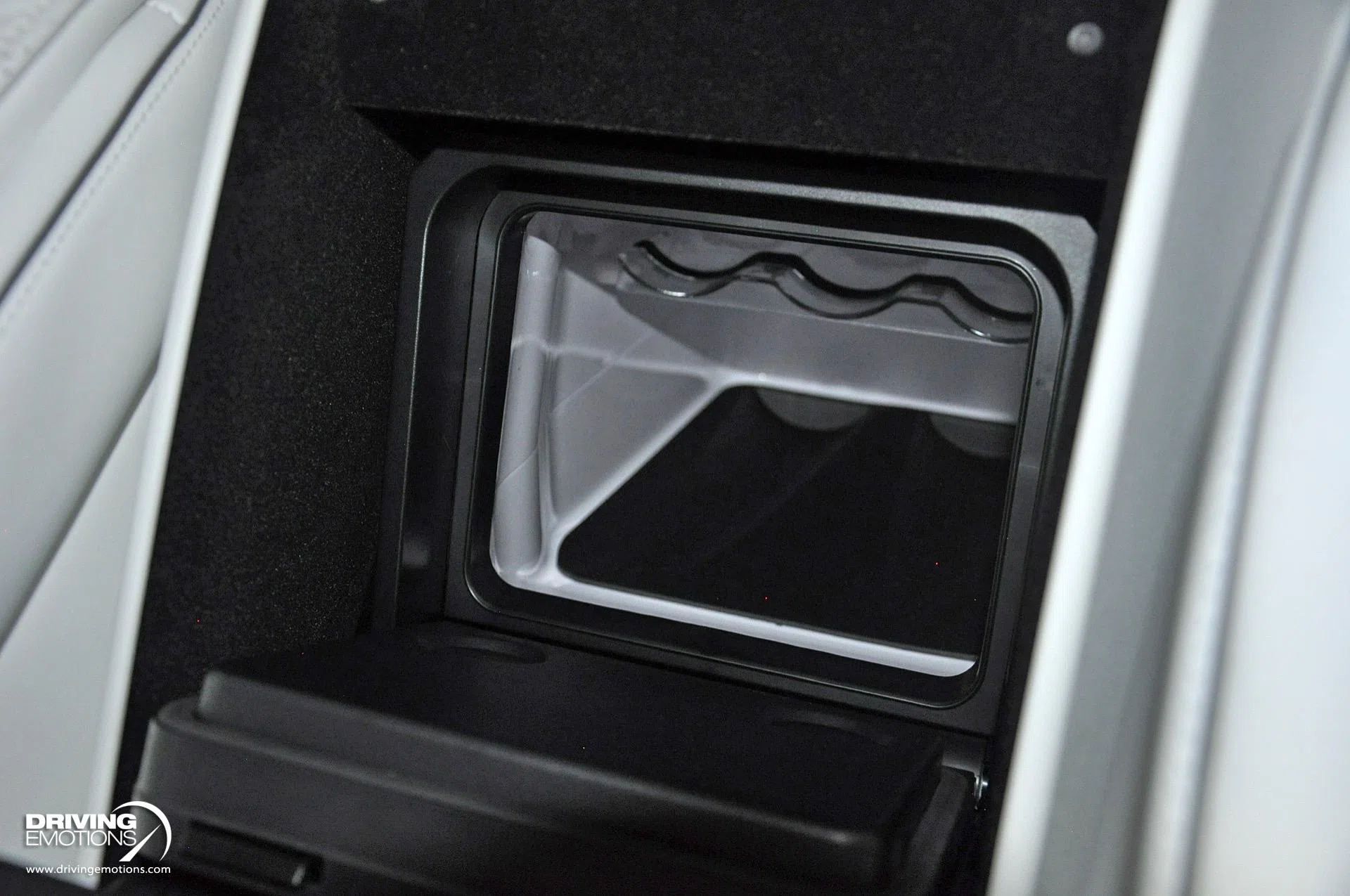 2022 Mercedes-Maybach S580 4MATIC trunk