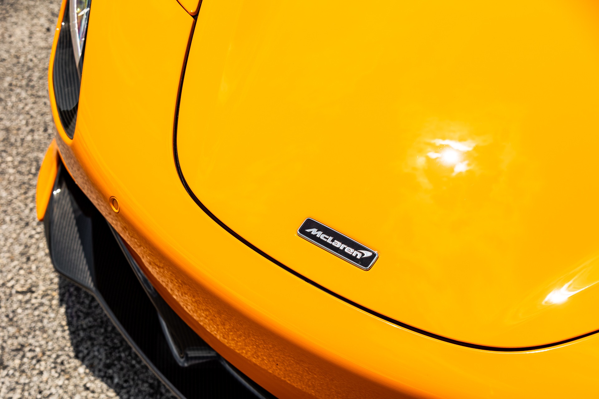2022 McLaren 720S Performance, 4/19