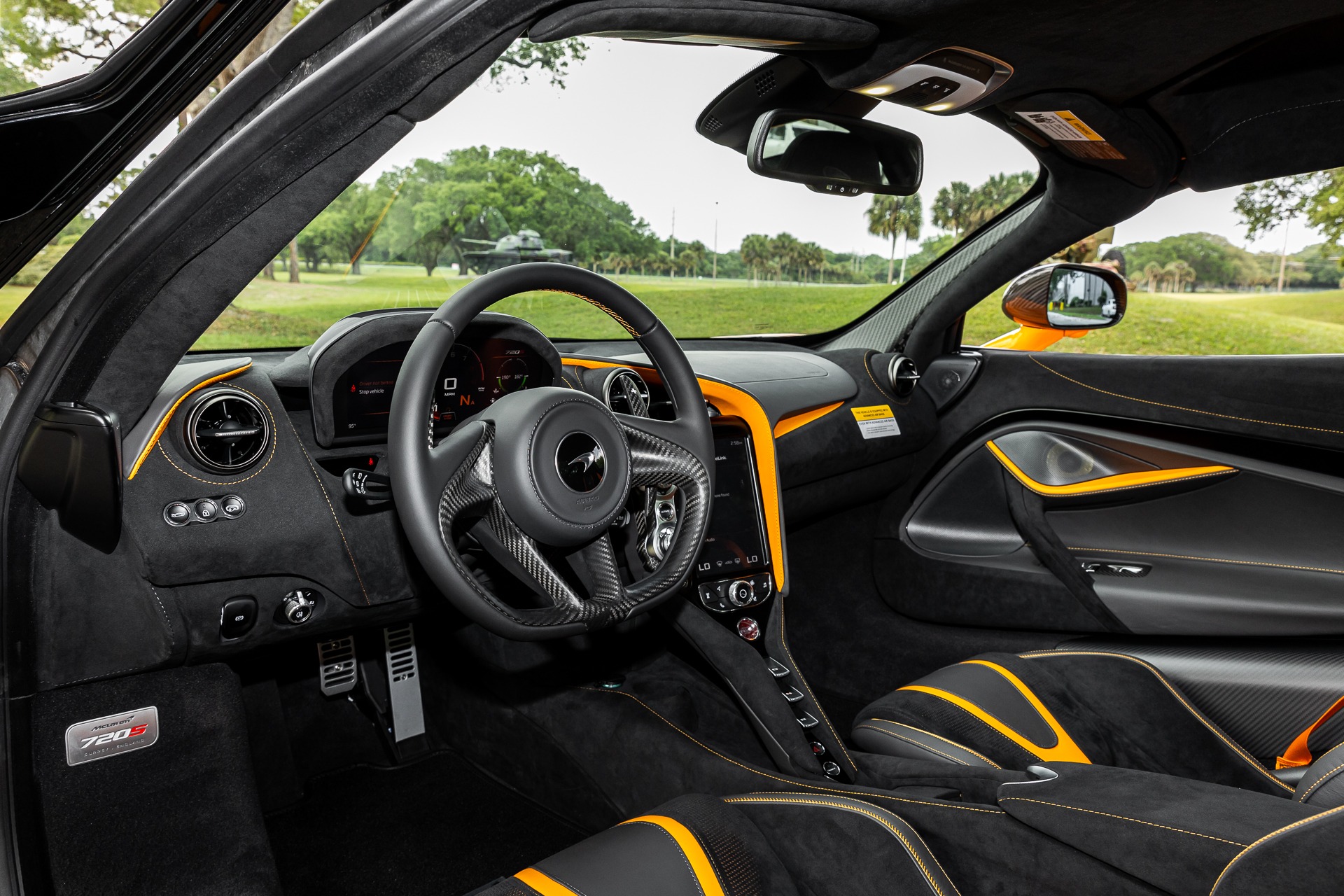 2022 McLaren 720S Performance, 16/19