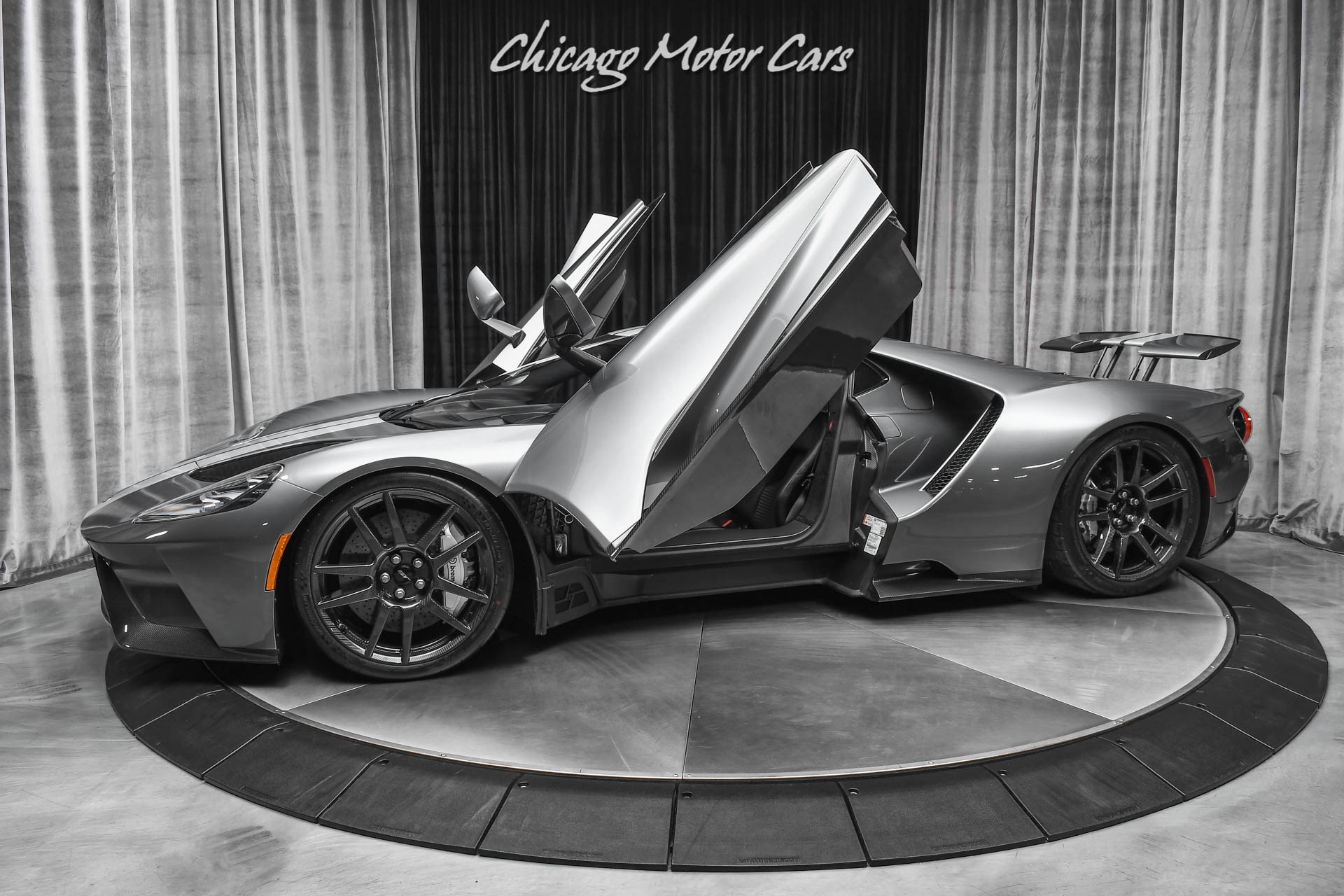 2019 FORD GT, 15/16