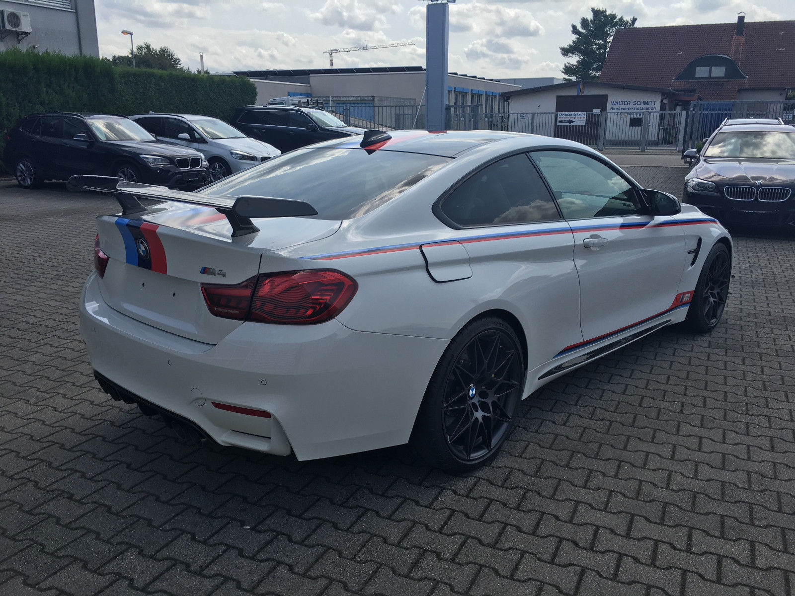 2018 BMW M4 GTS DTM Champion Edition 1/200, 3/20