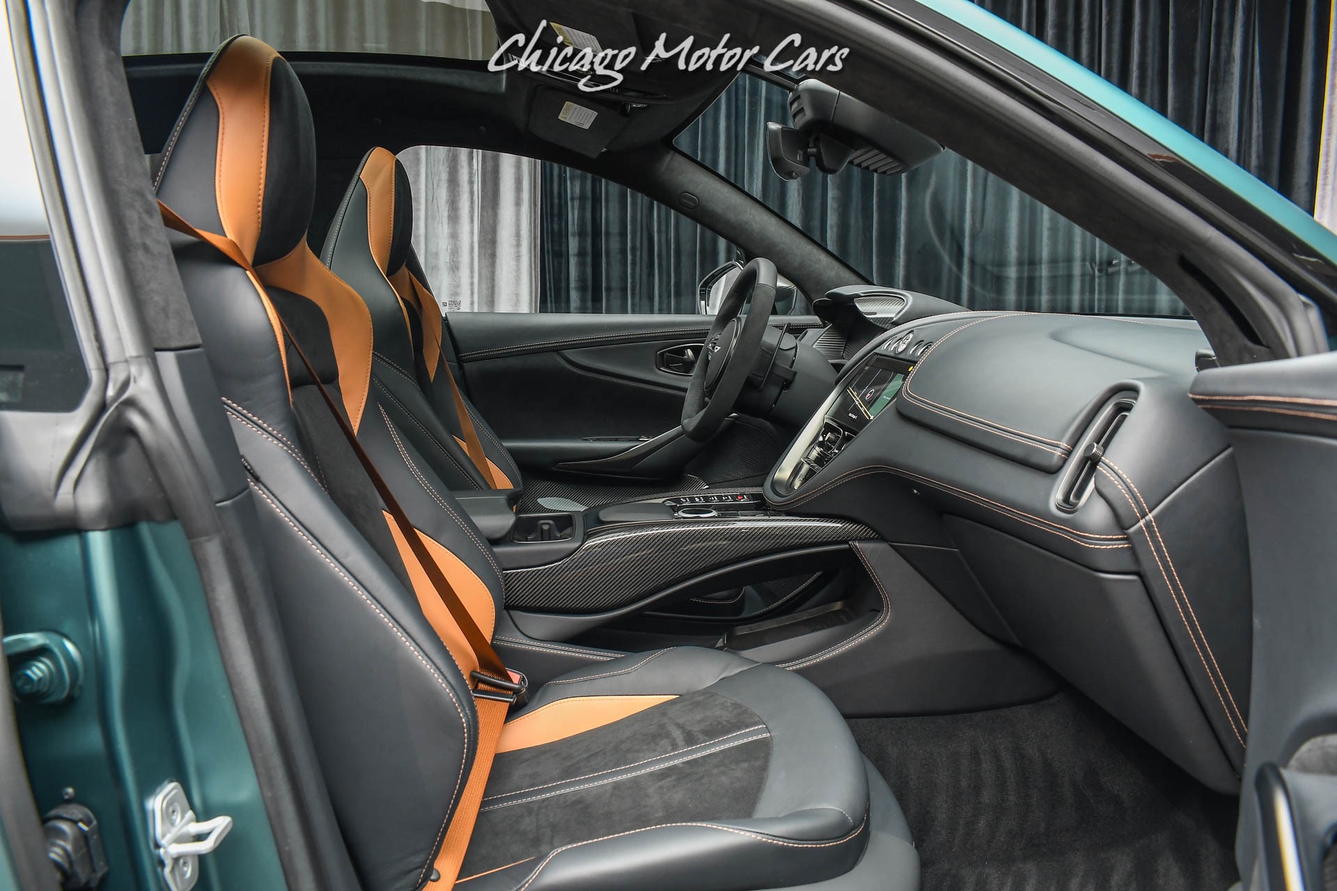 2022 ASTON MARTIN DBX, 8/20