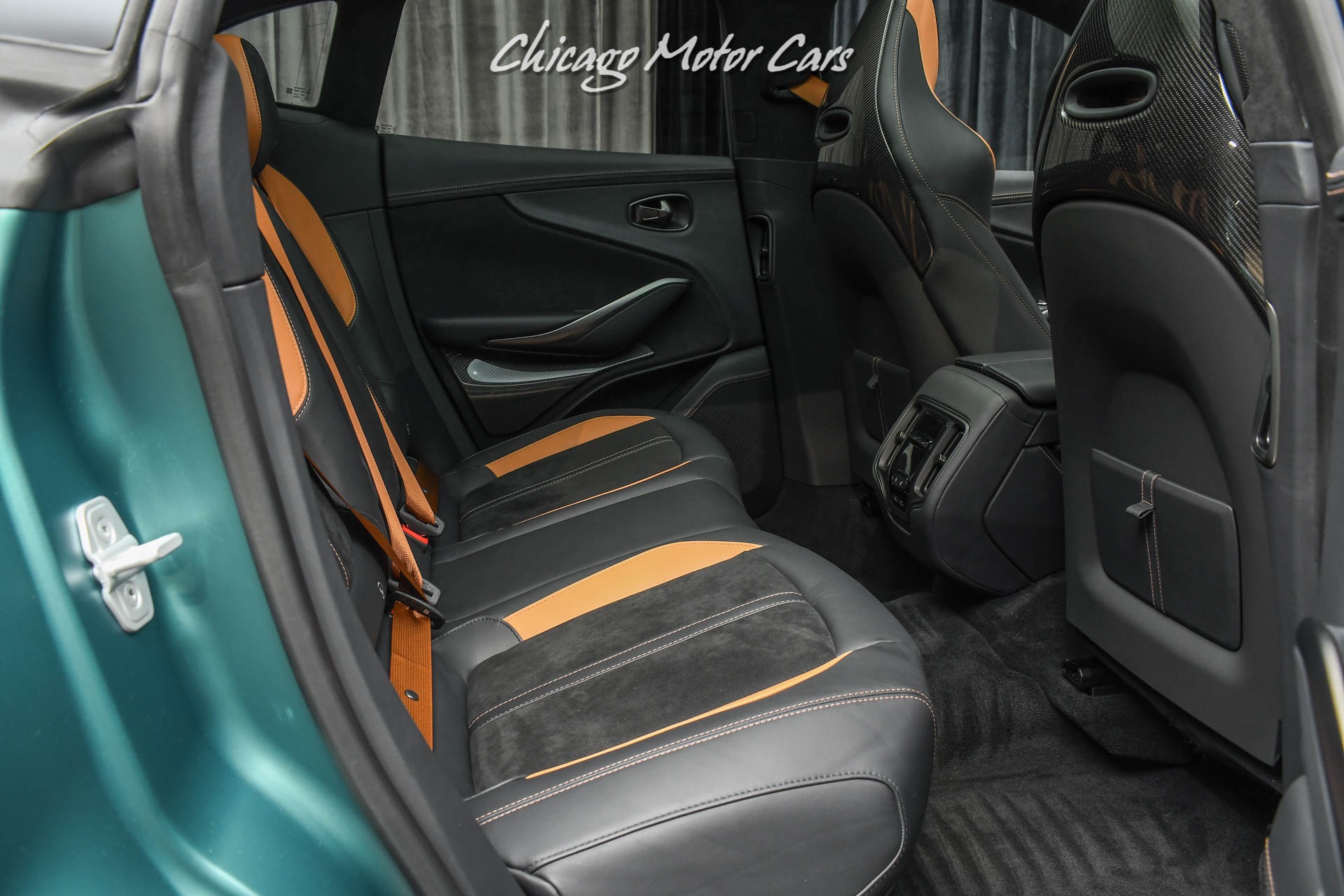 2022 ASTON MARTIN DBX, 14/20