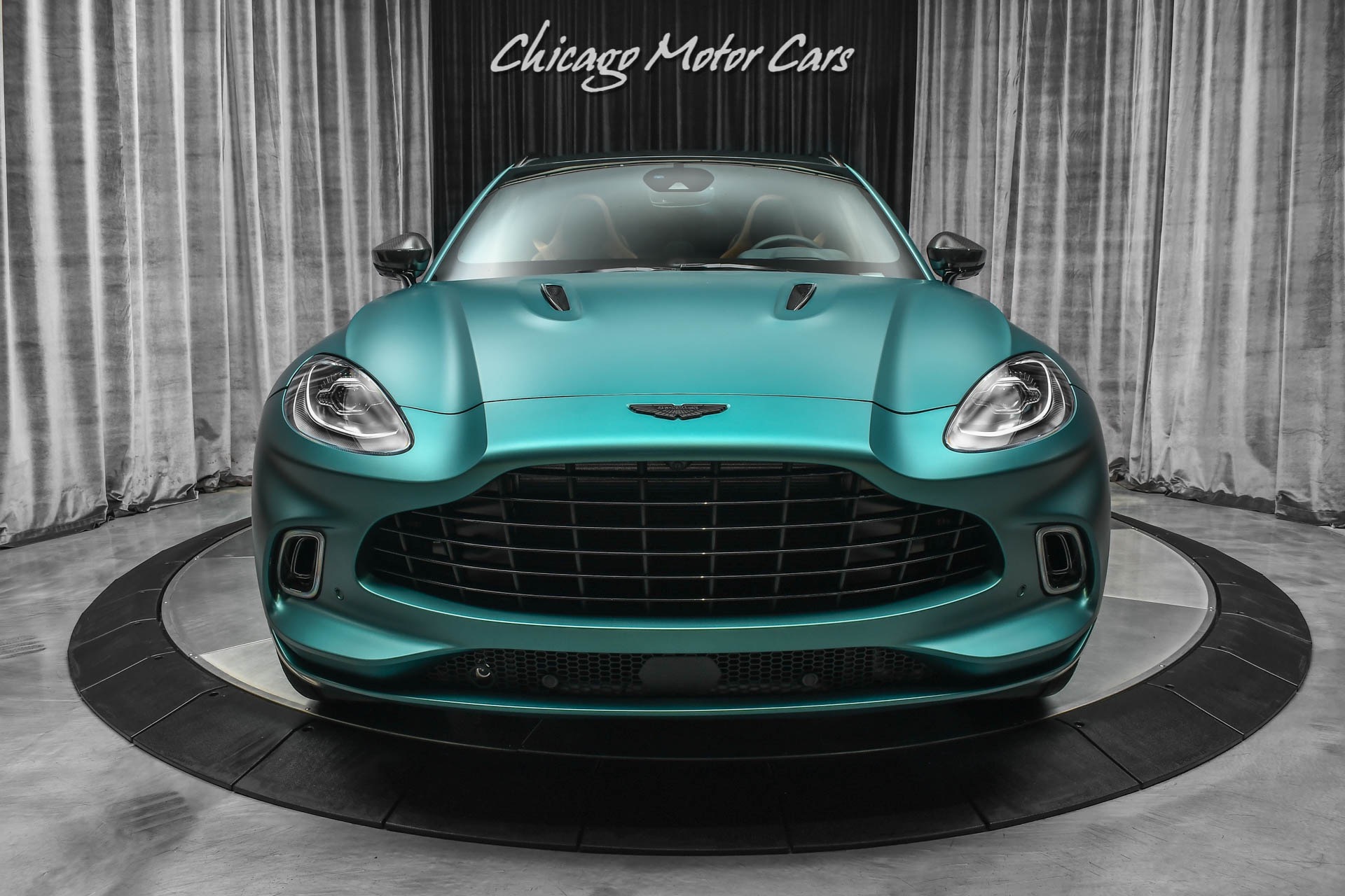 2022 ASTON MARTIN DBX, 19/20