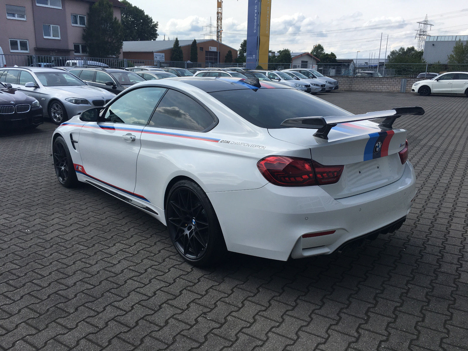 2018 BMW M4 GTS DTM Champion Edition 1/200, 8/20