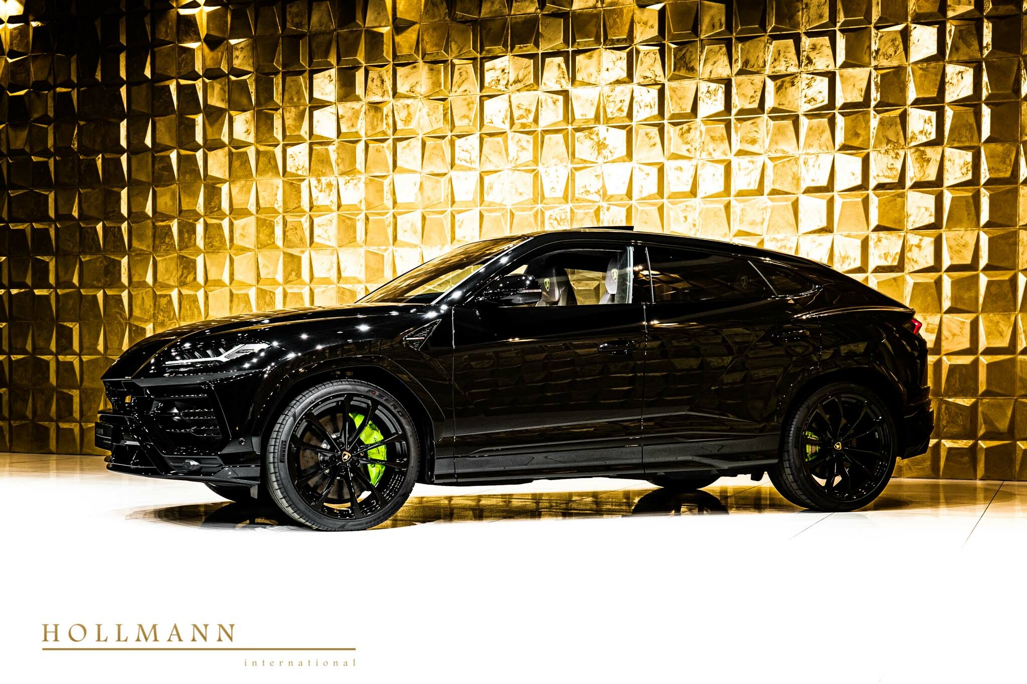 Lamborghini Urus, 4/20