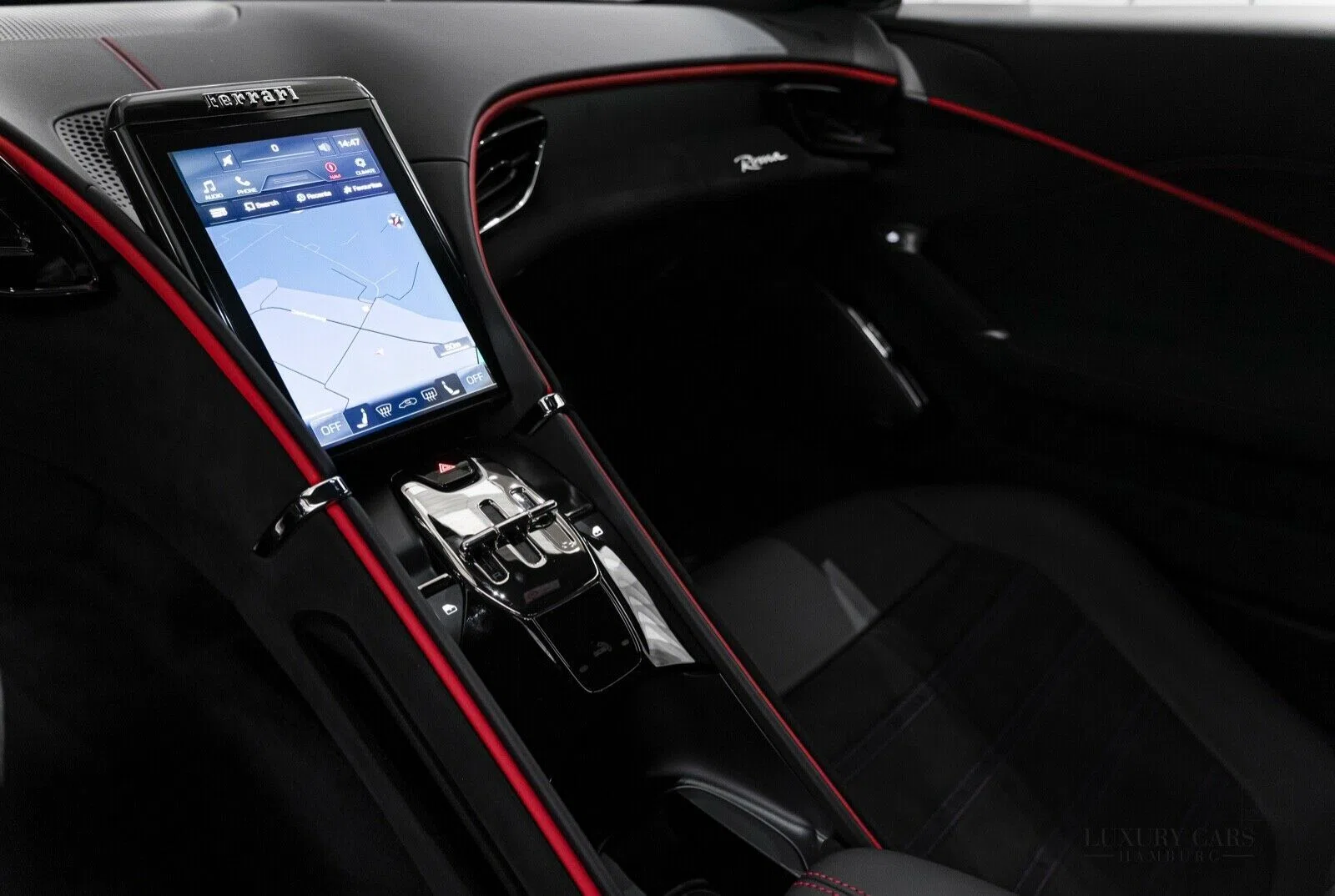 2022 Ferrari Roma interior, Black, Full leather