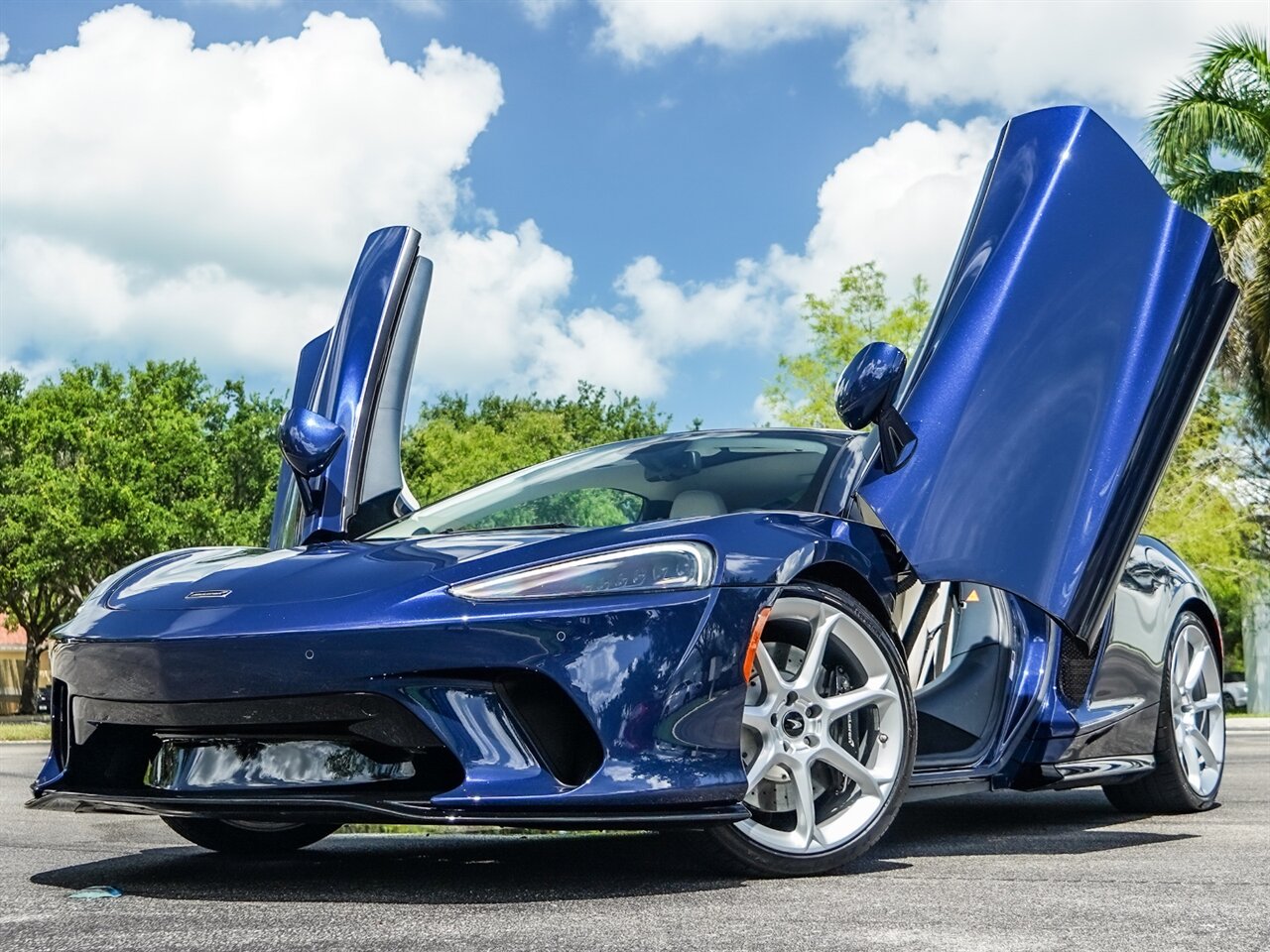 2020 McLaren GT, 7/20