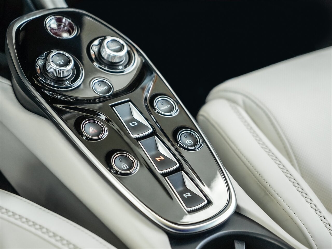 2020 McLaren GT, 11/20