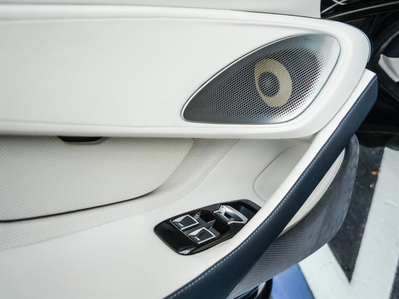 2020 McLaren GT, 16/20