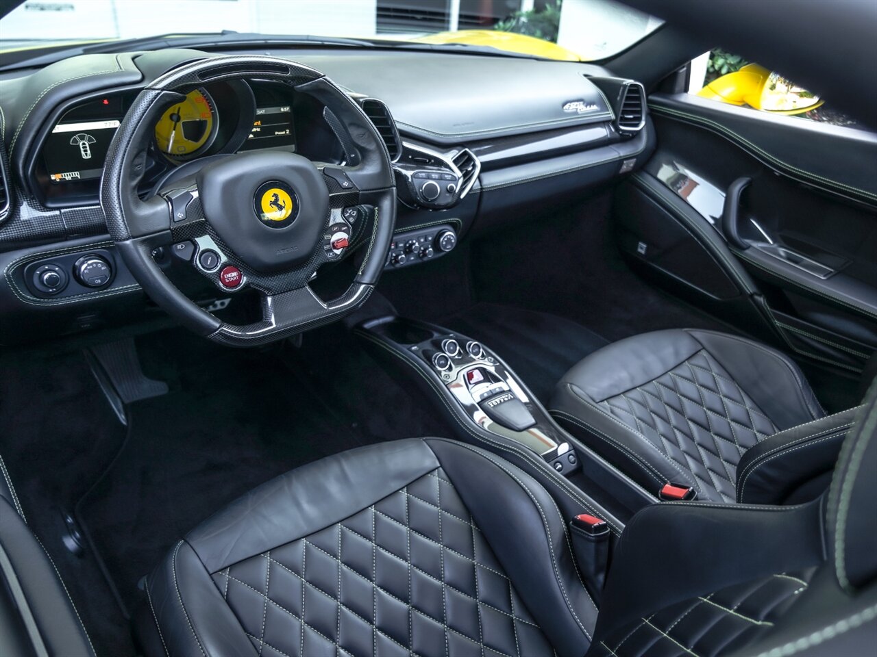 2010 Ferrari 458 Italia, 2/20