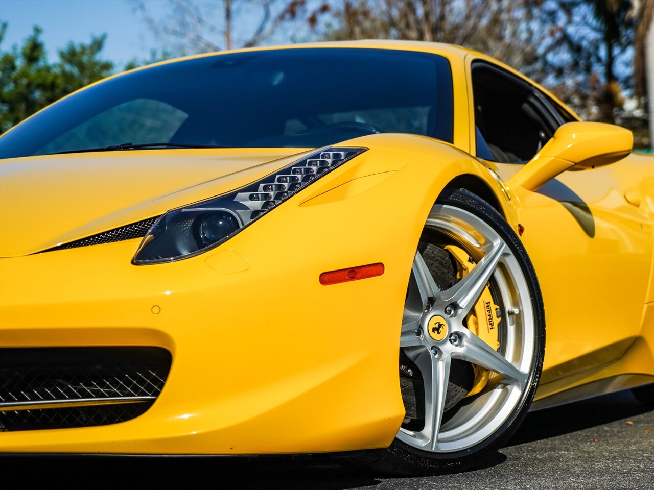 2010 Ferrari 458 Italia, 3/20