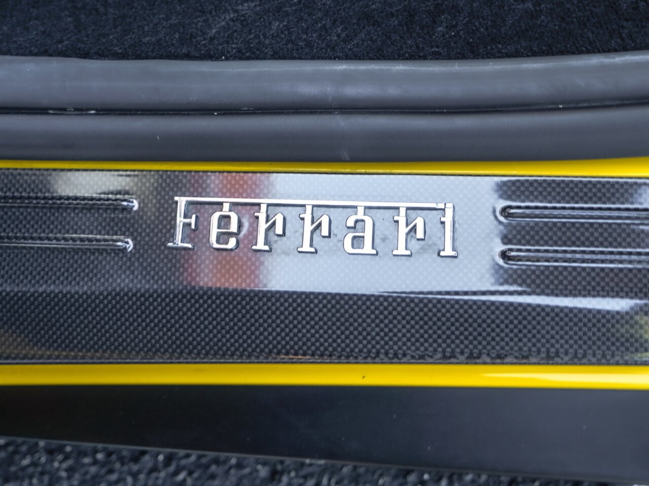2010 Ferrari 458 Italia, 18/20