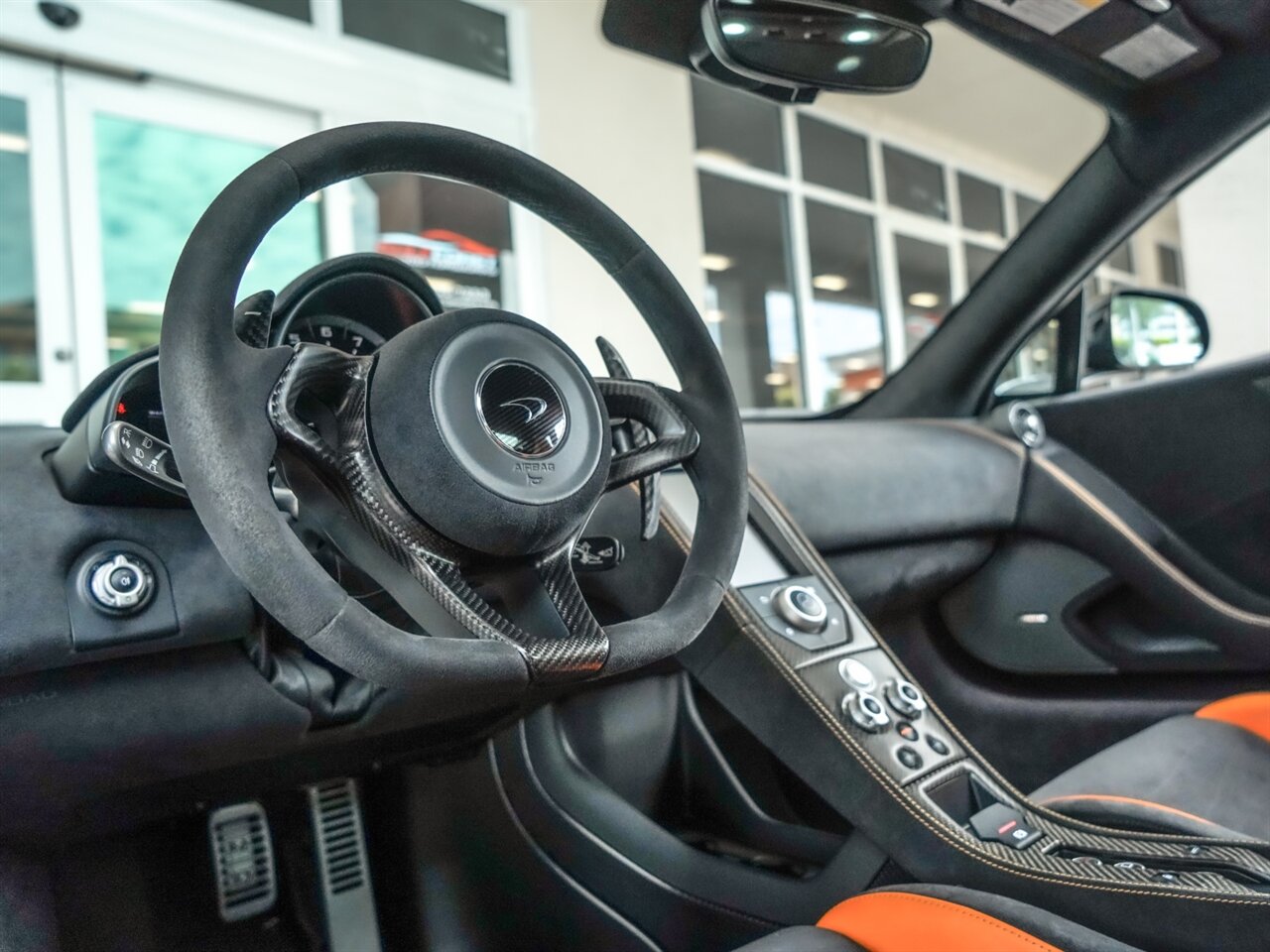 2016 McLaren 675LT, 11/20