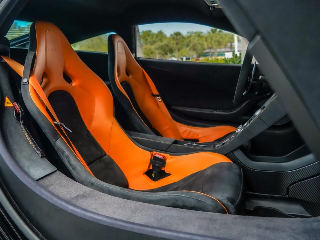 2016 McLaren 675LT, 16/20