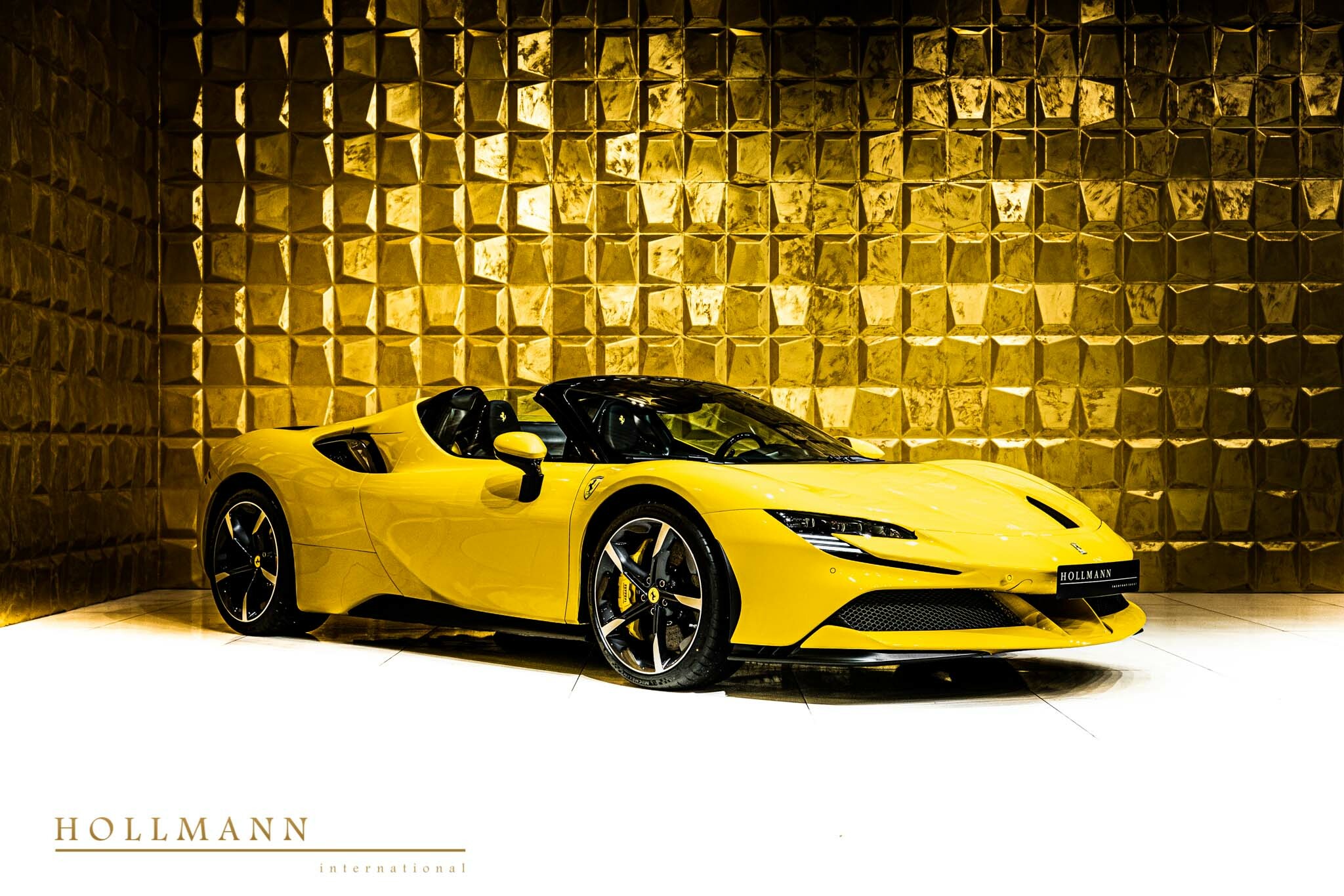 2023 Ferrari SF90 Spider, 17/24