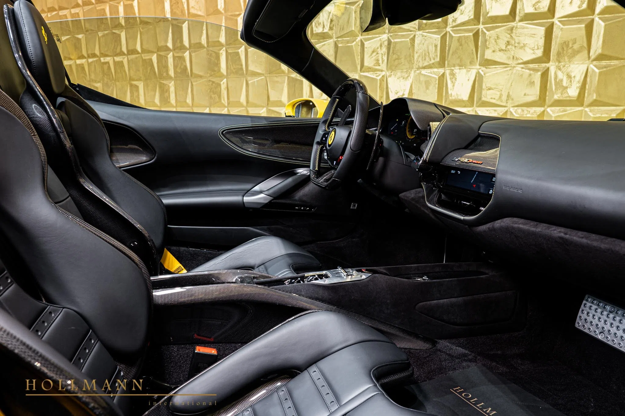 2023 Ferrari SF90 Spider interior