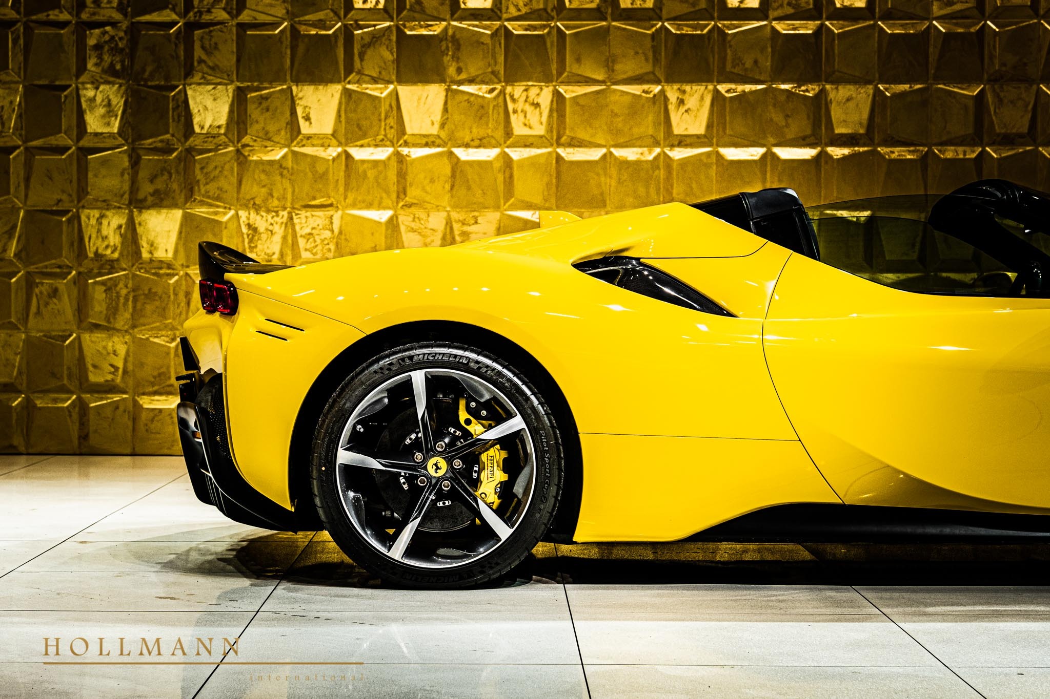 2023 Ferrari SF90 Spider, 21/24