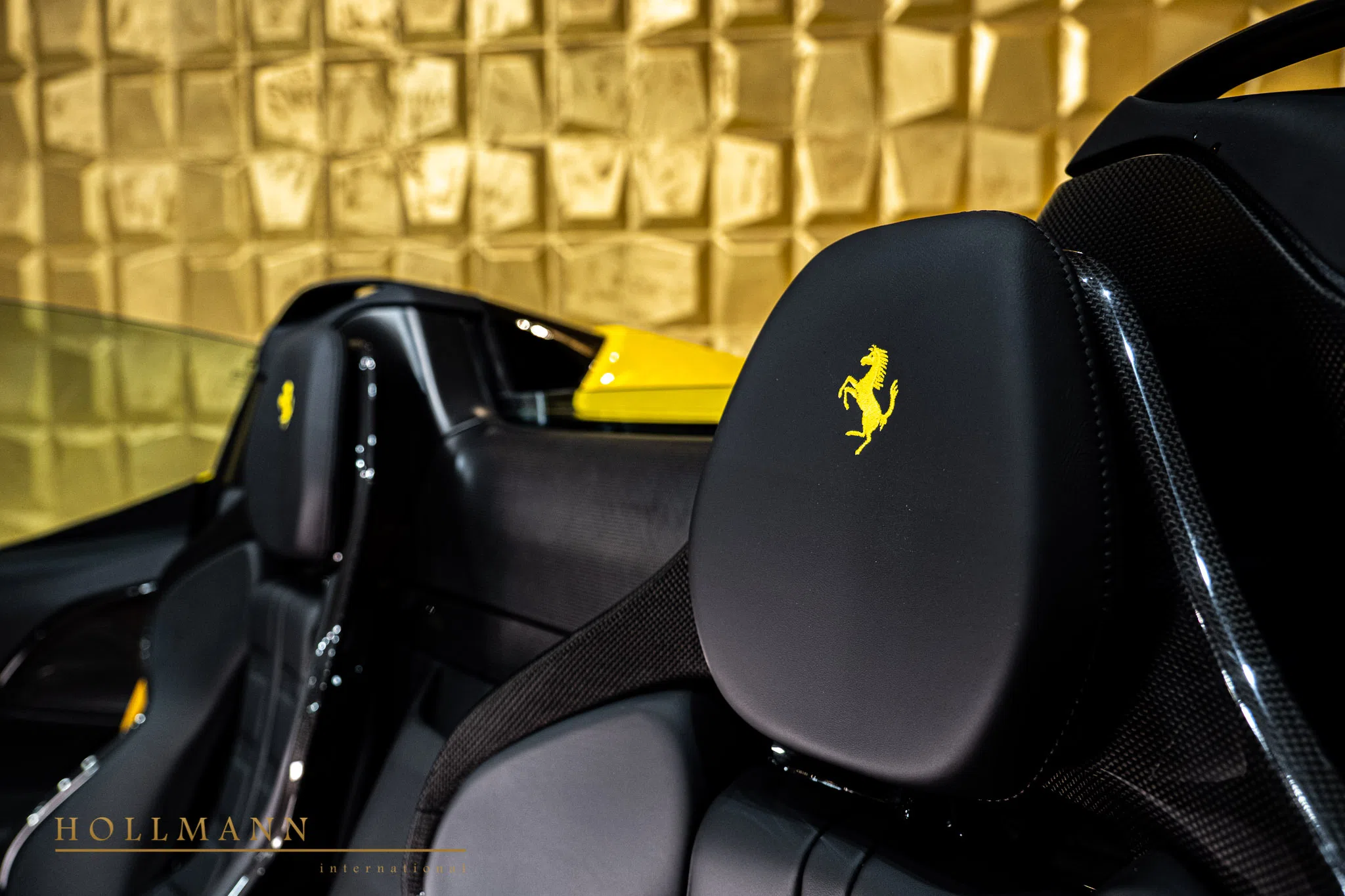 2023 Ferrari SF90 Spider interior