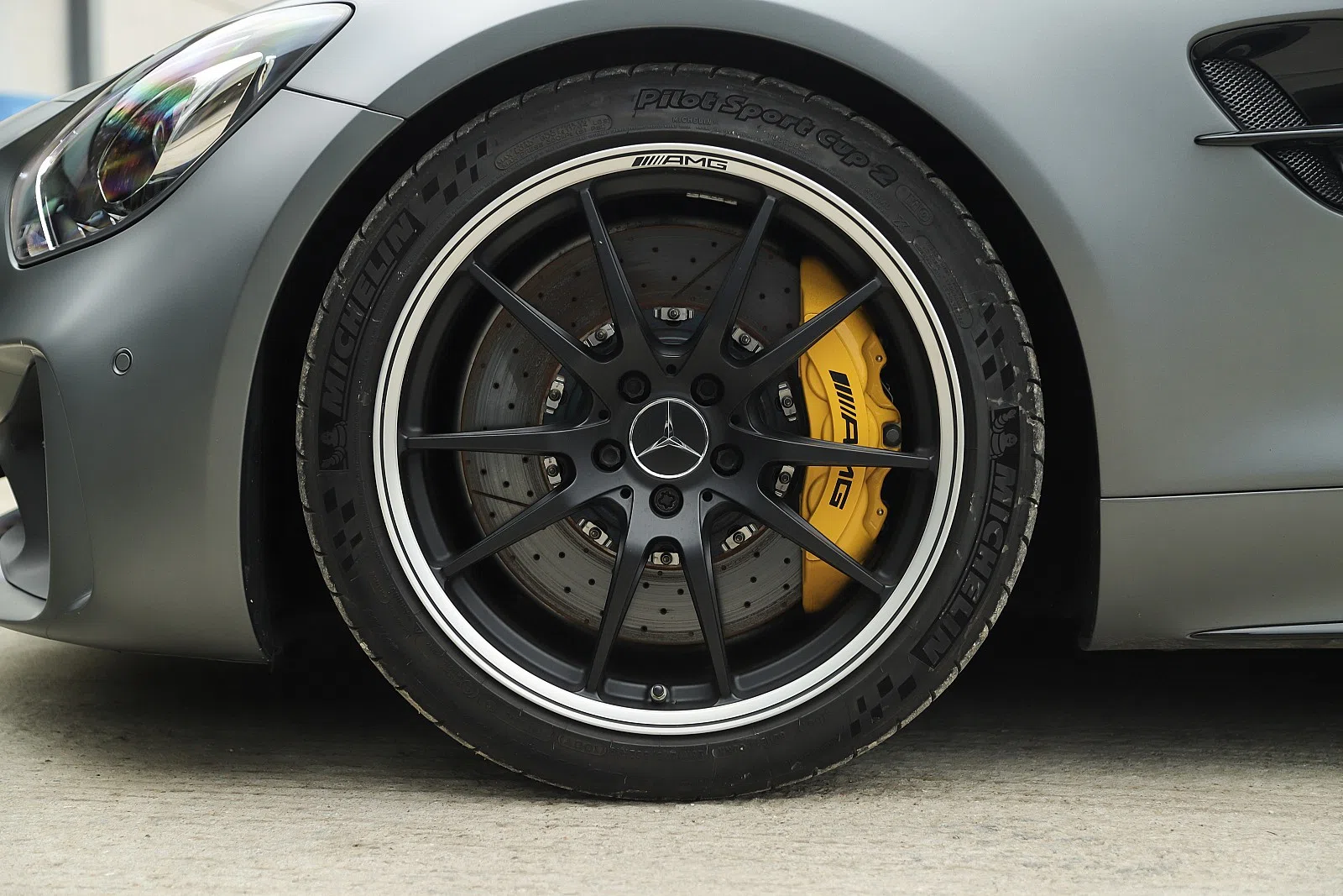 2018 Mercedes-AMG GT R wheel