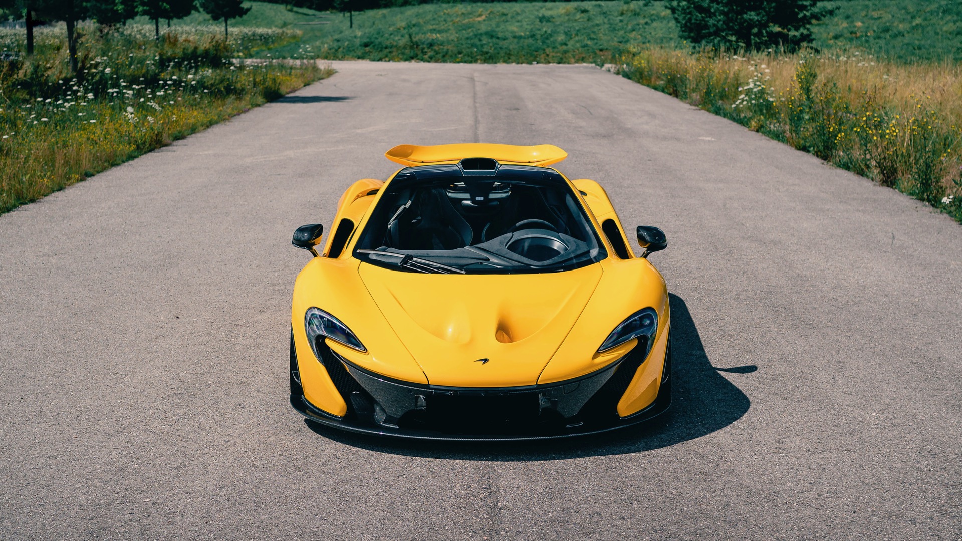 2015 McLaren P1, 3/17