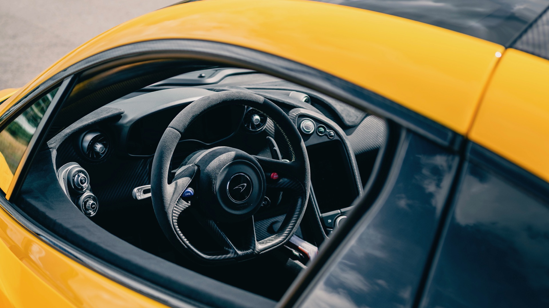 2015 McLaren P1, 12/17