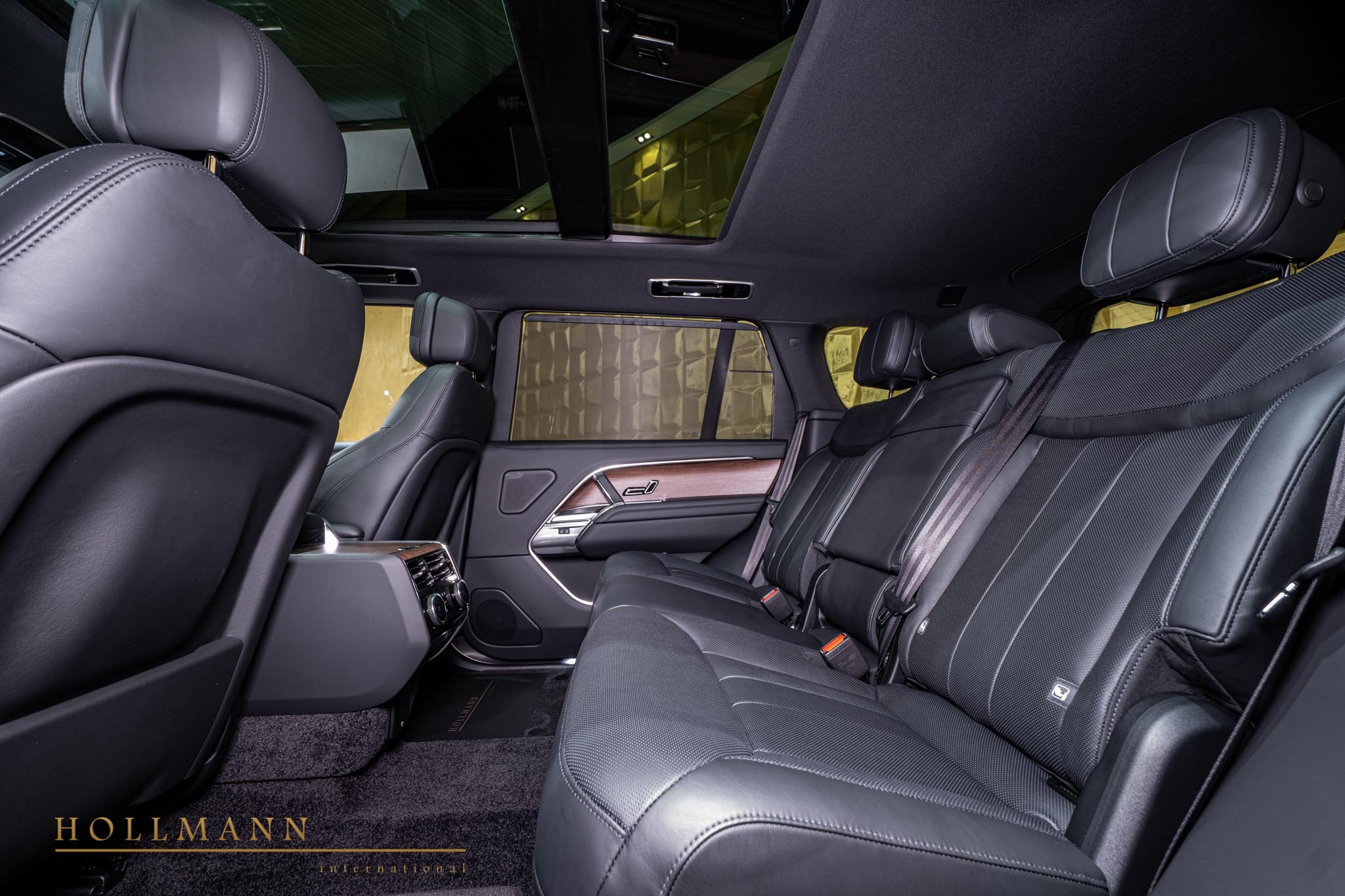 2022 Range Rover P400 HSE LWB, 9/20
