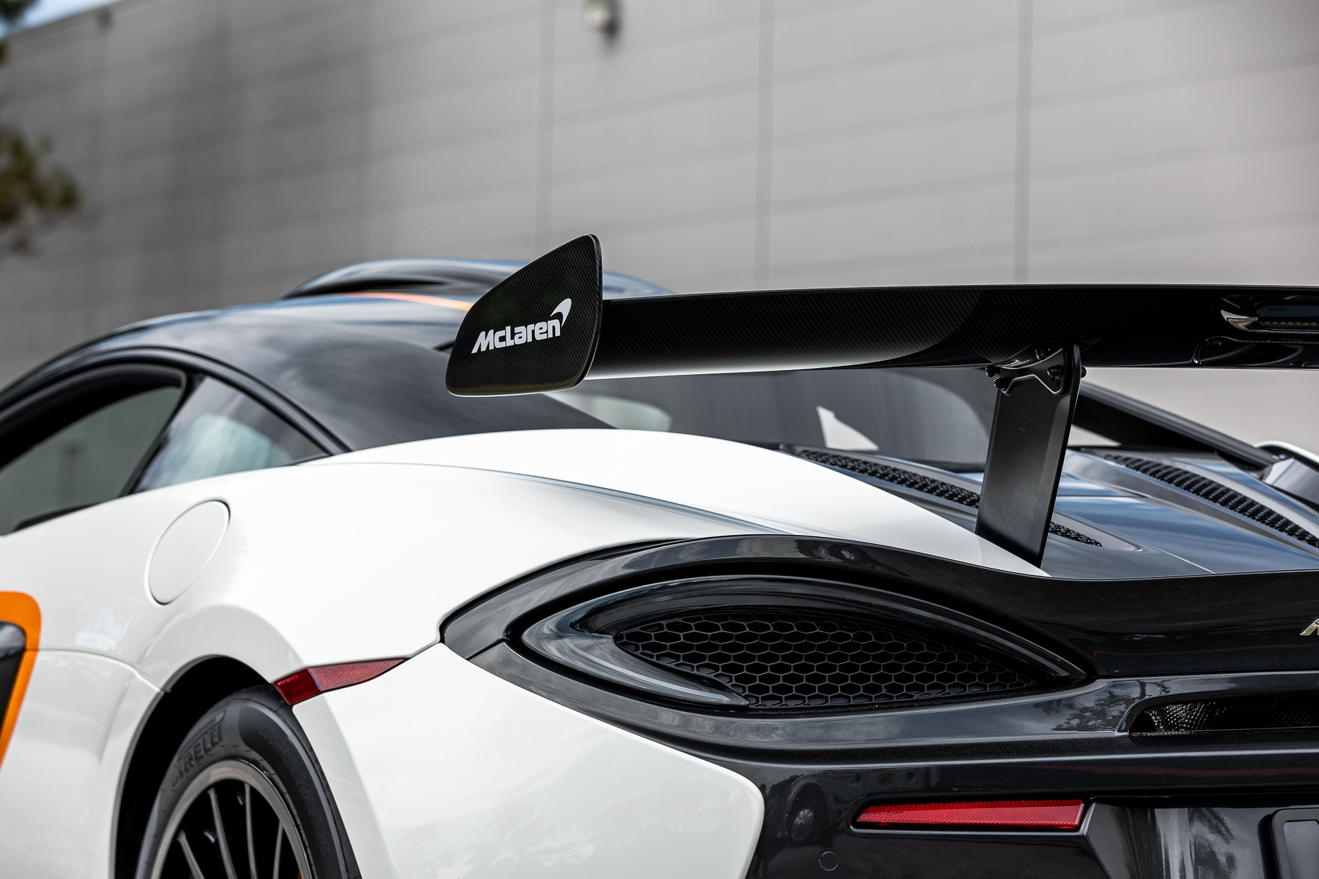 2020 McLaren 620R, 9/20