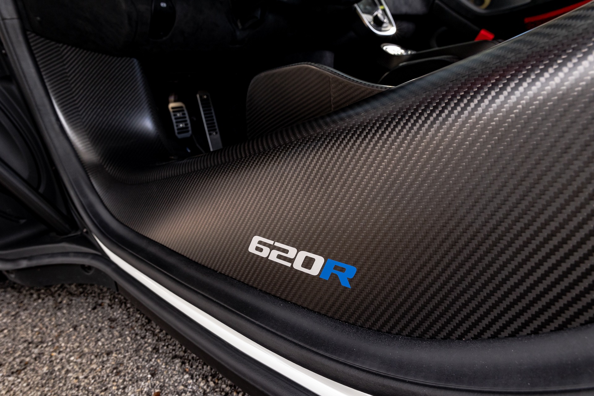 2020 McLaren 620R, 13/20