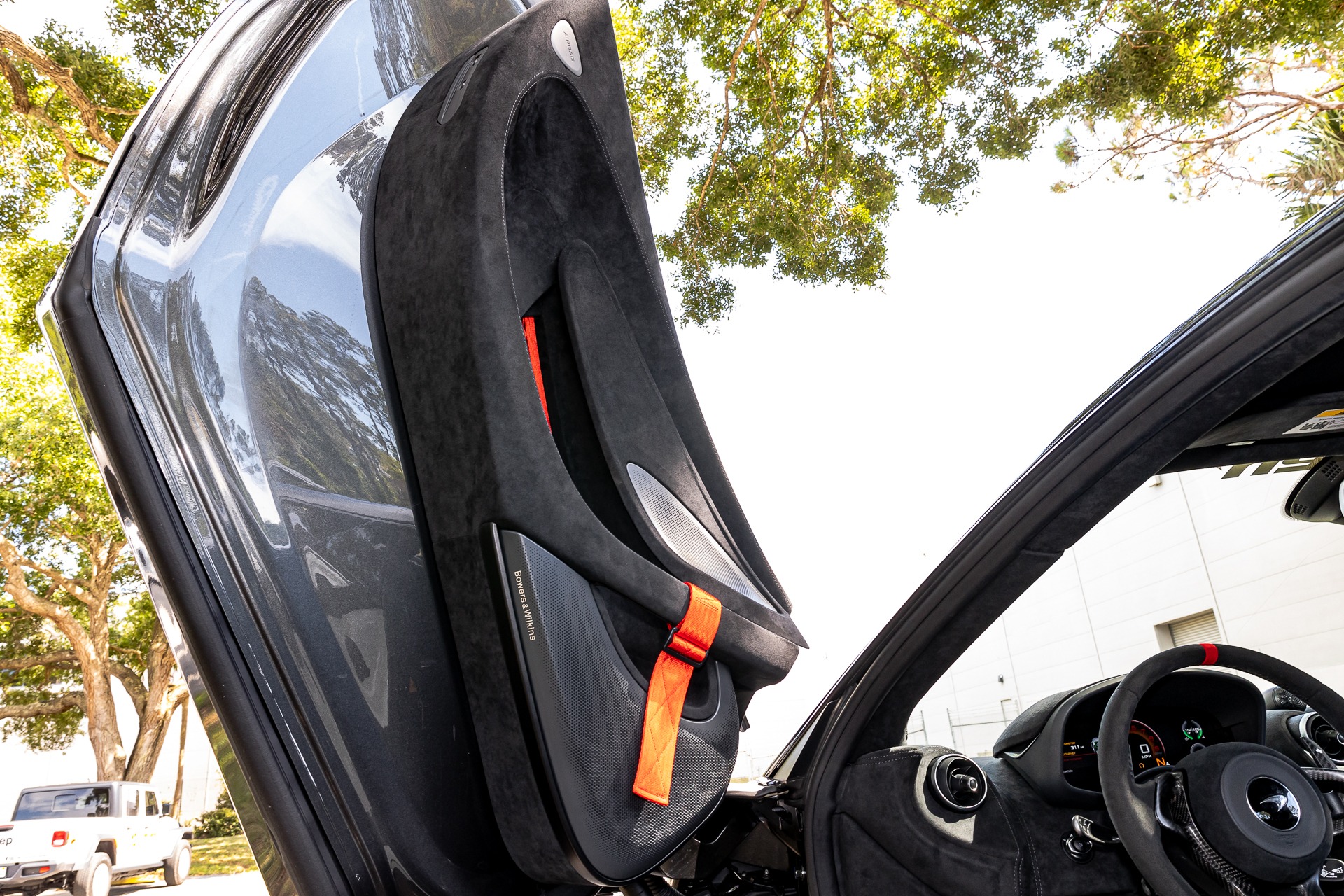 2020 McLaren 620R, 14/20