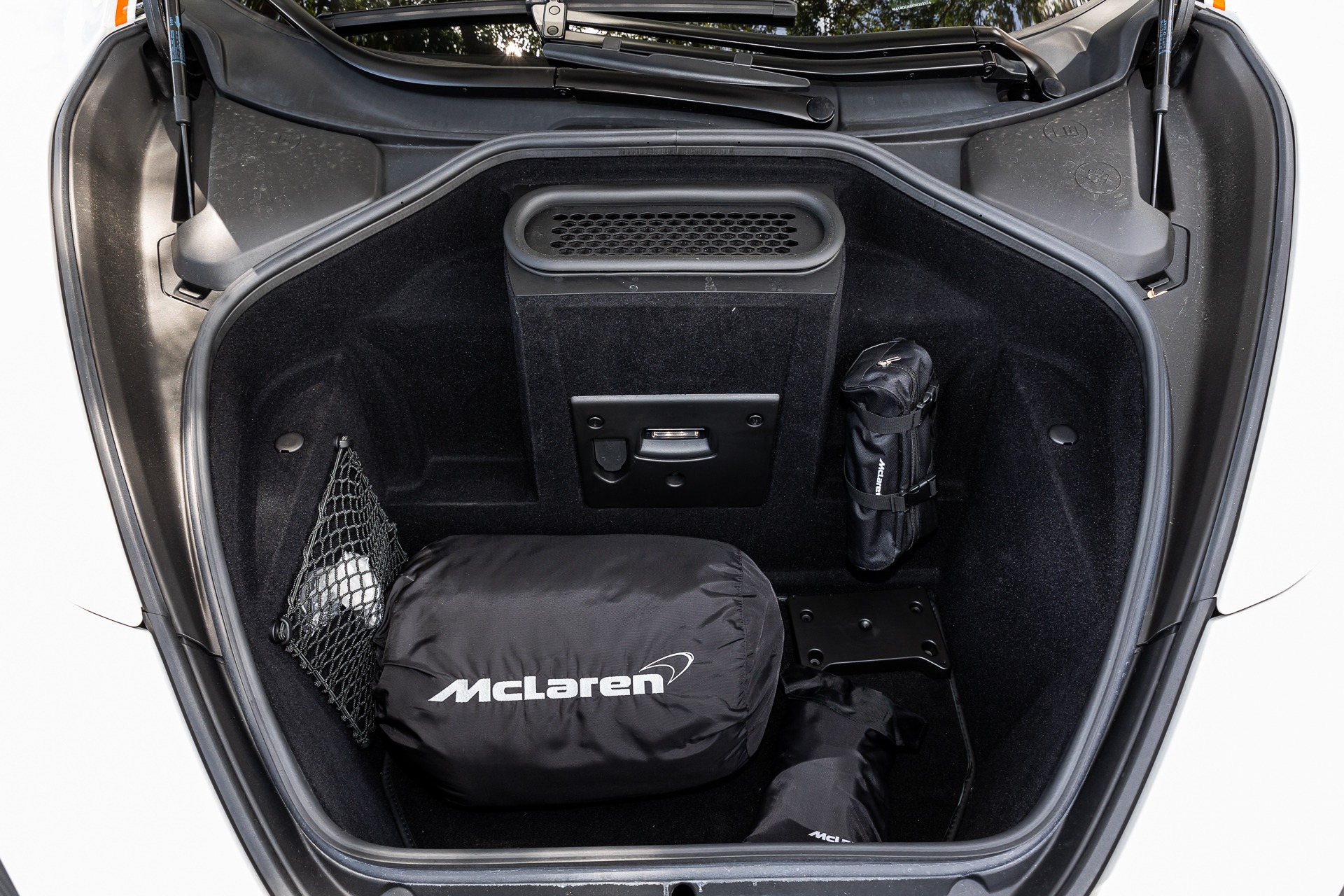2019 McLaren 720S Performance, 20/20