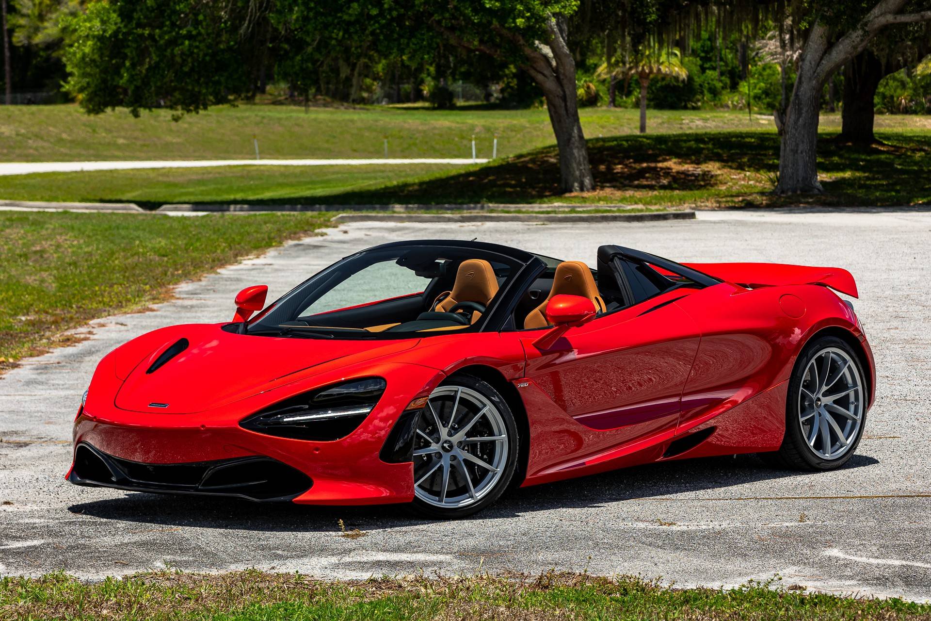 2022 McLaren 720S Spider Luxury